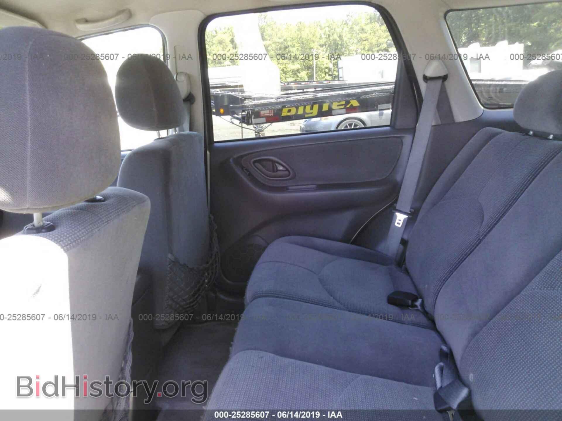 2003 MAZDA TRIBUTE - VIN: 4F2YZ04153KM39635 - Фото 8