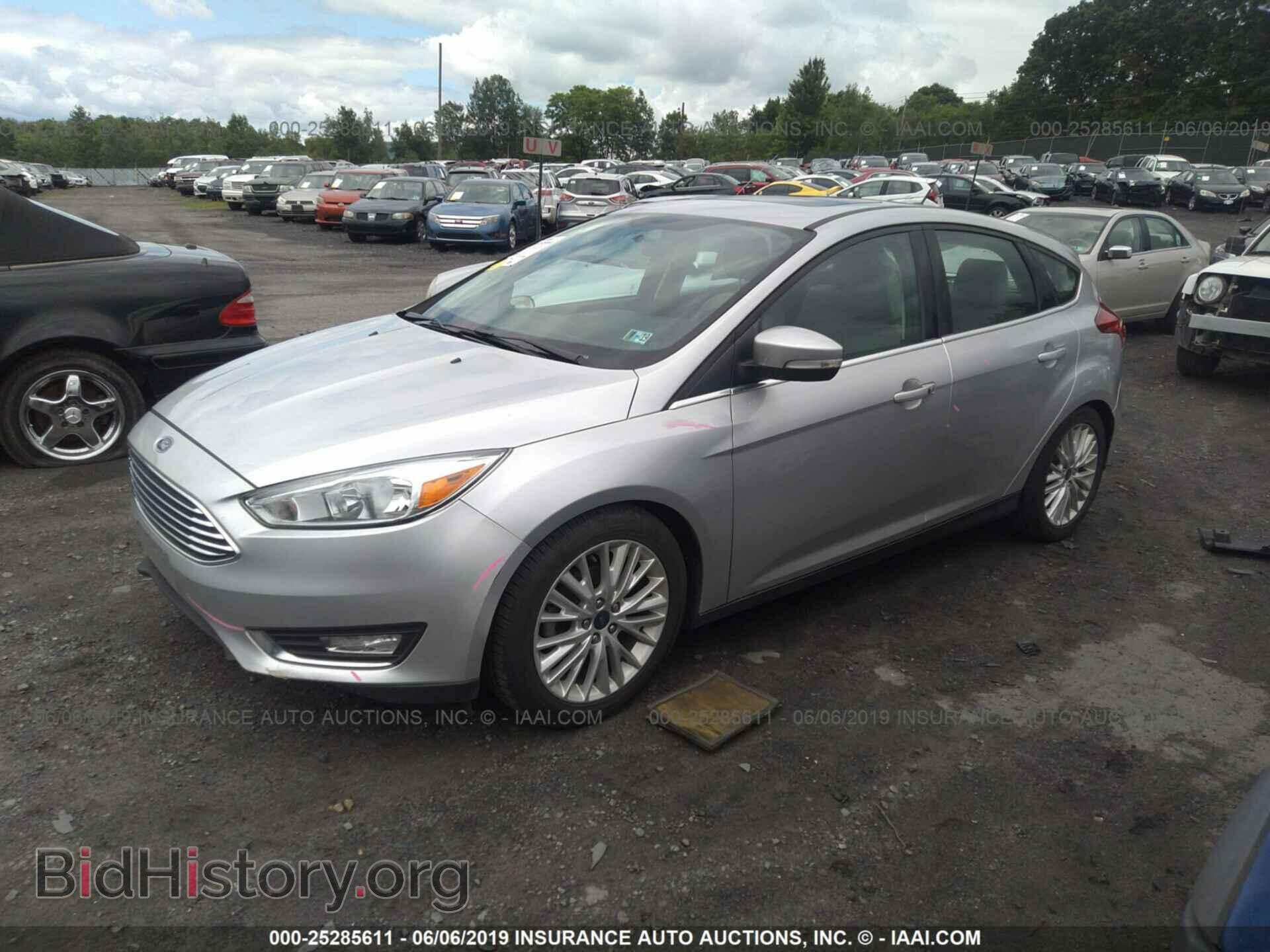 2016 FORD FOCUS - VIN: 1FADP3N22GL332724 - Фото 2