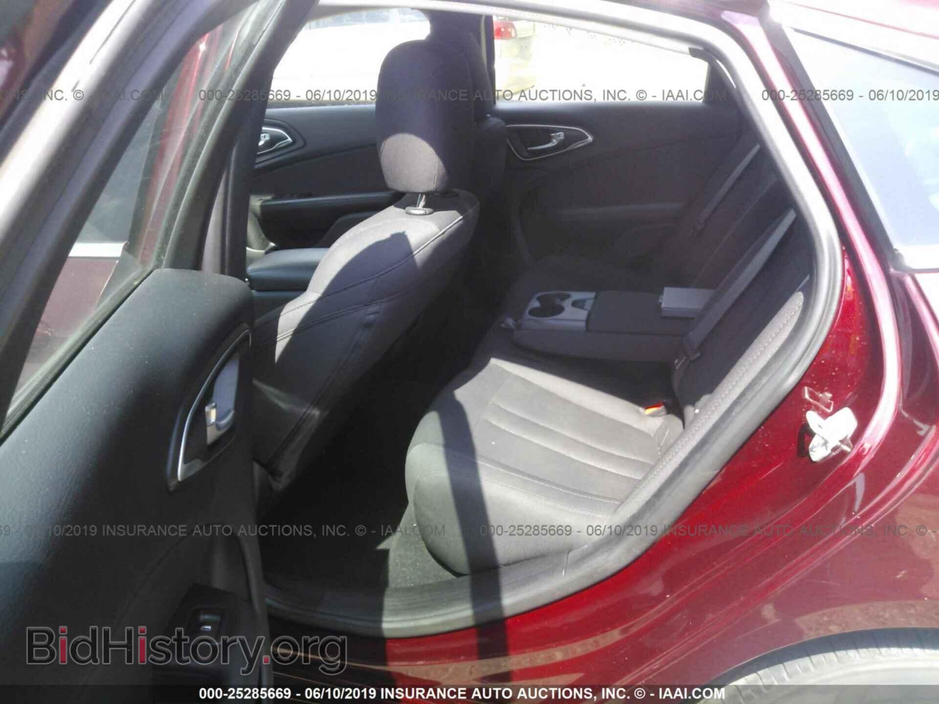 2016 CHRYSLER 200 - VIN: 1C3CCCAB9GN141477 - Photo 8