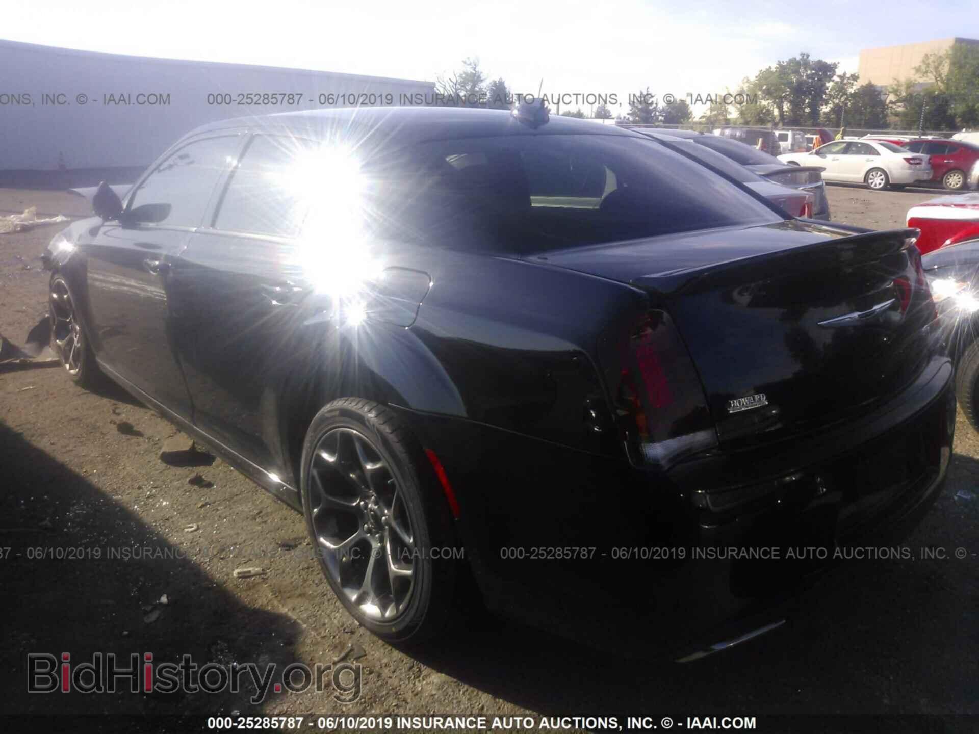 2016 CHRYSLER 300 - VIN: 2C3CCABTXGH190773 - Photo 3