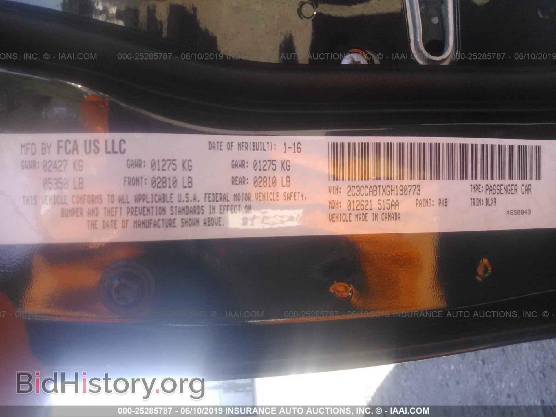 2016 CHRYSLER 300 - VIN: 2C3CCABTXGH190773 - Photo 9