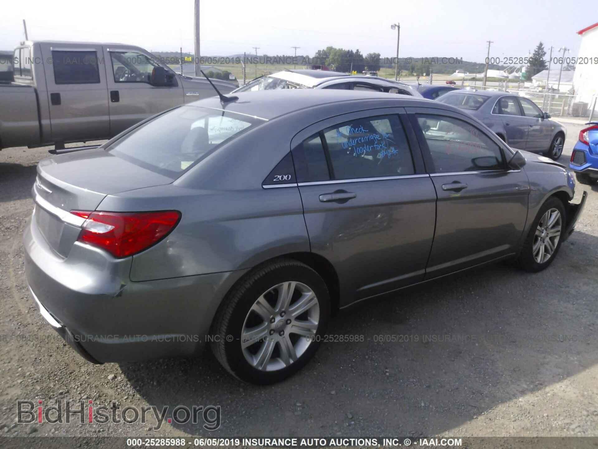 2013 CHRYSLER 200 - VIN: 1C3CCBAB1DN764887 - Photo 4