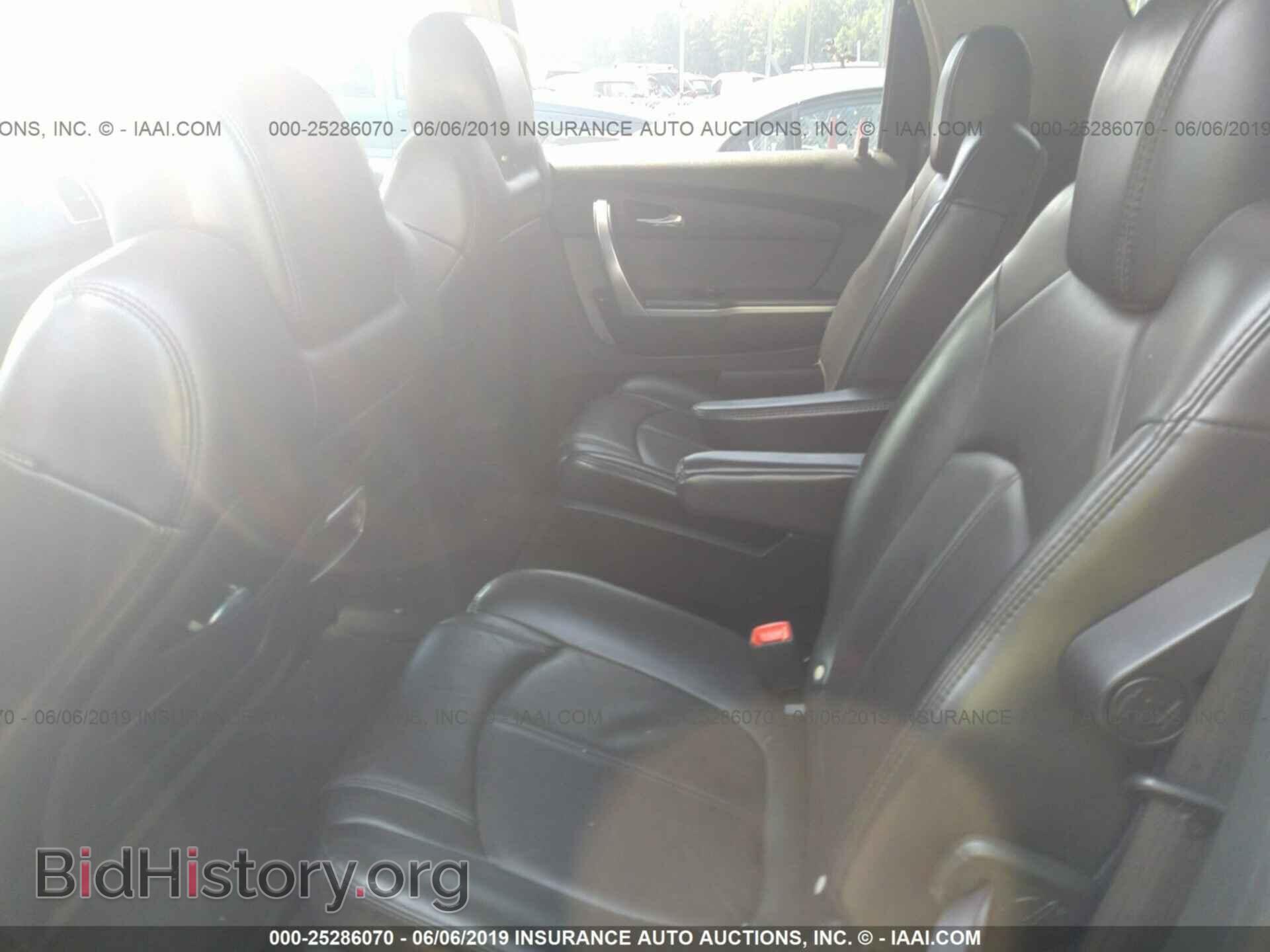 2008 GMC ACADIA - VIN: 1GKEV23768J145999 - Фото 8
