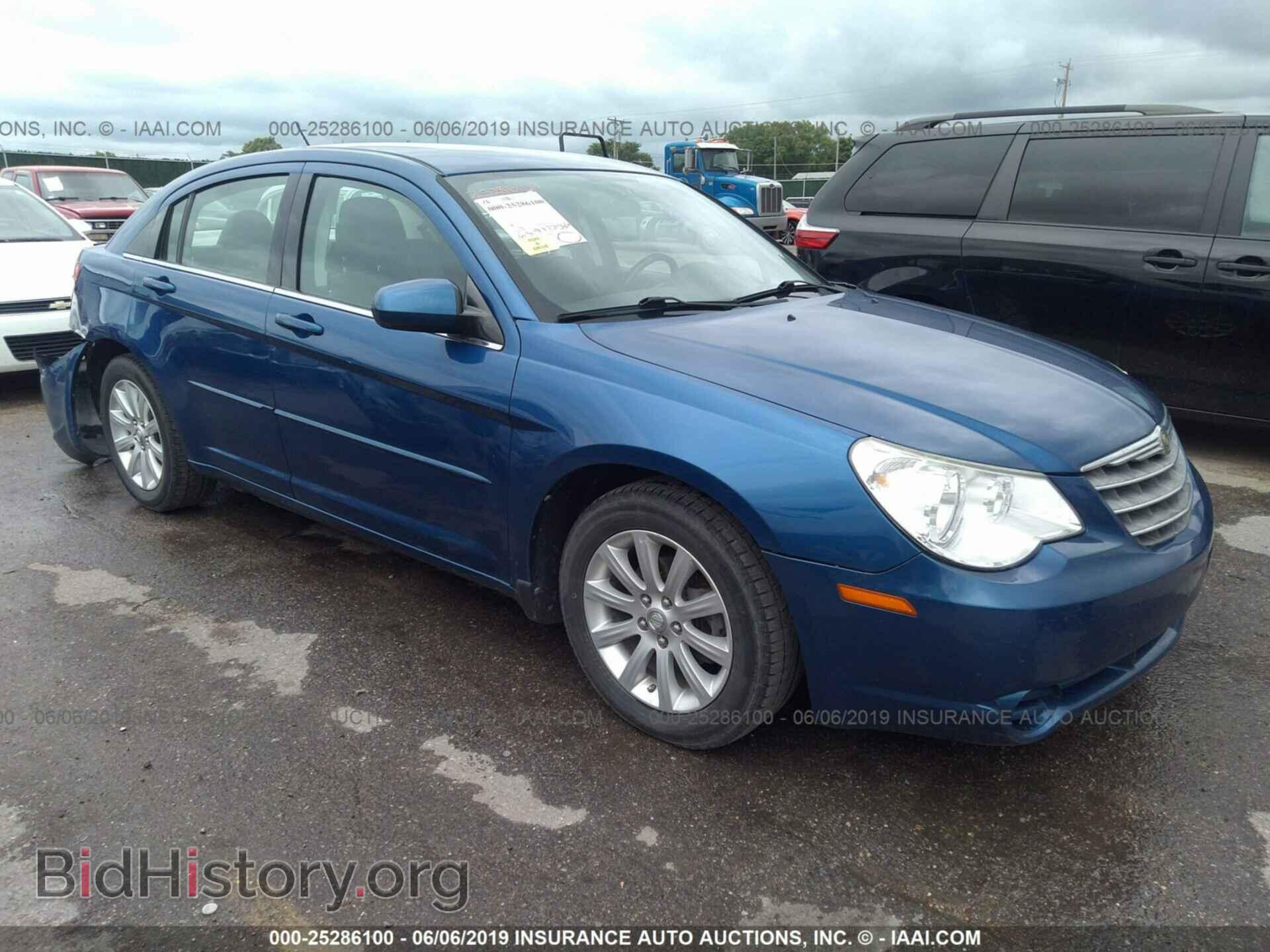 Photo 1C3CC5FB9AN126893 - CHRYSLER SEBRING 2010