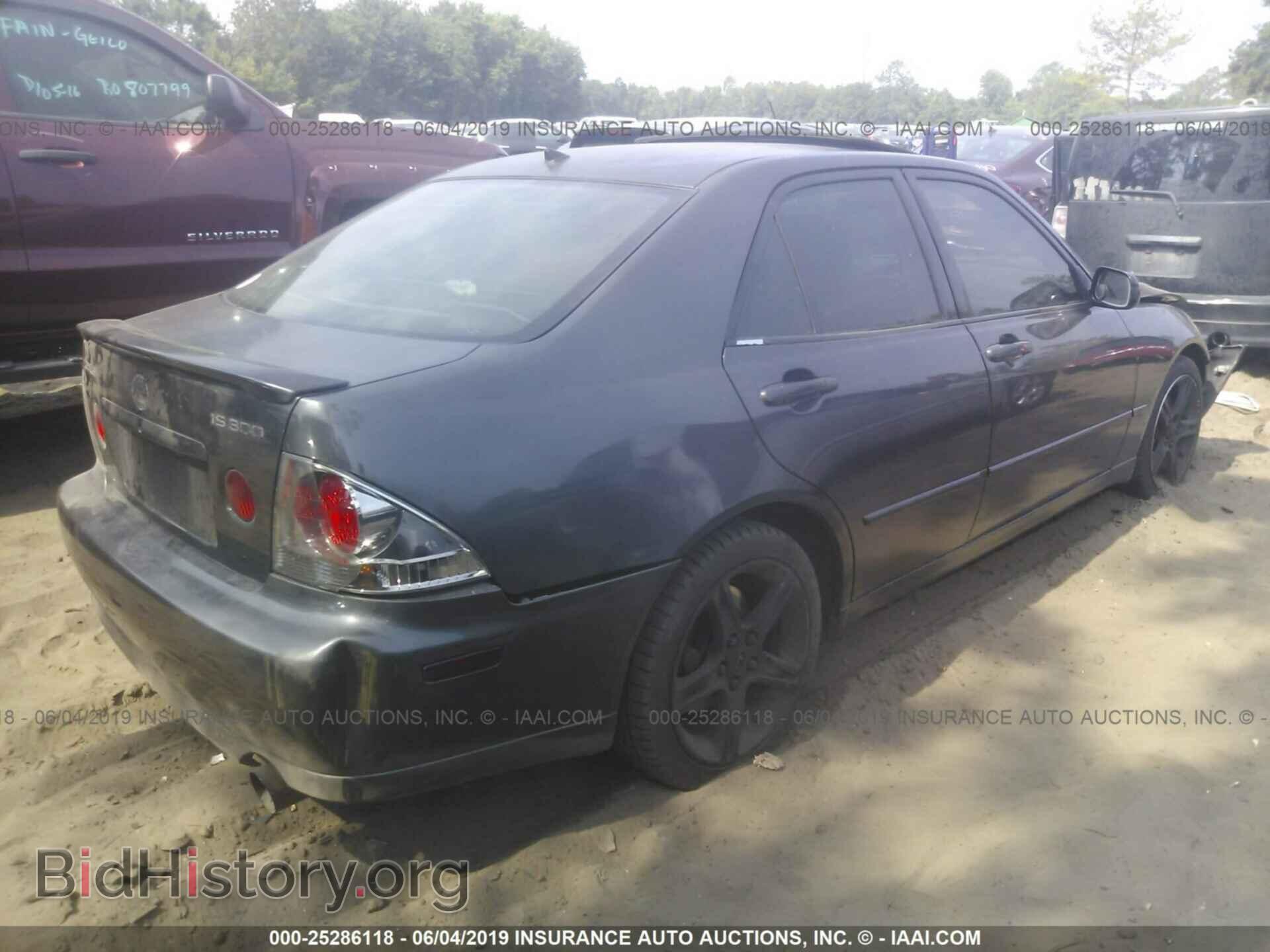 2002 LEXUS IS - VIN: JTHBD192420042079 - Photo 4