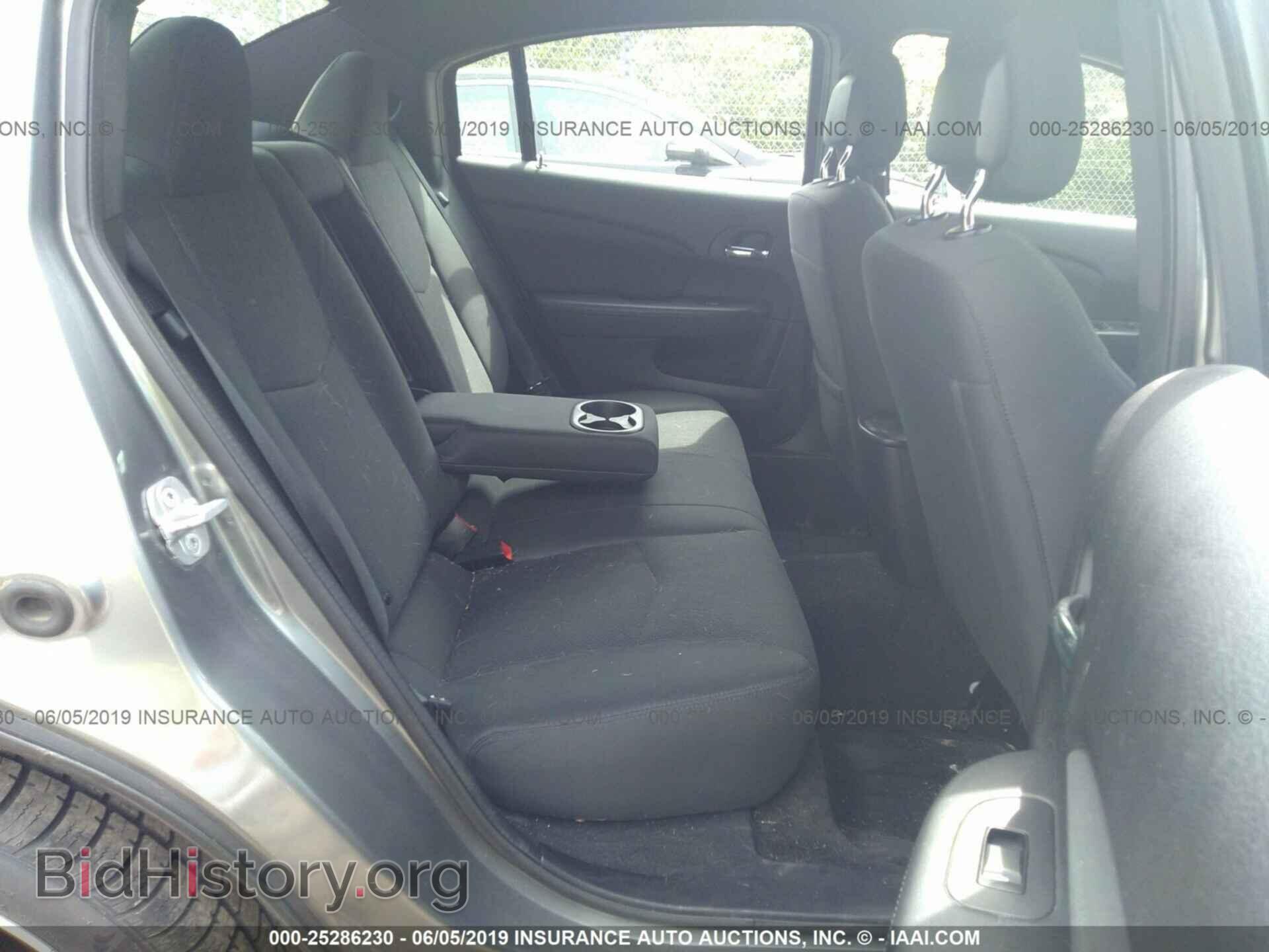 2011 CHRYSLER 200 - VIN: 1C3BC1FBXBN615177 - Фото 8