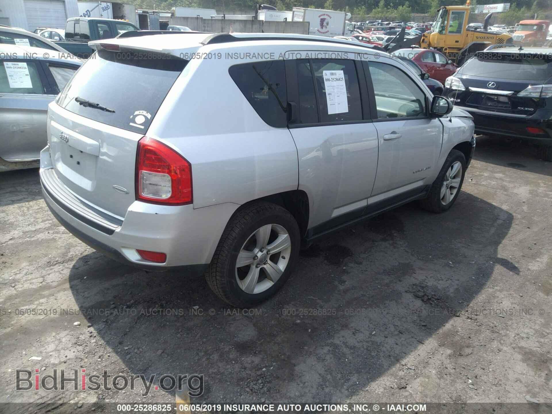 2011 JEEP COMPASS - VIN: 1J4NF1FB3BD197609 - Фото 4