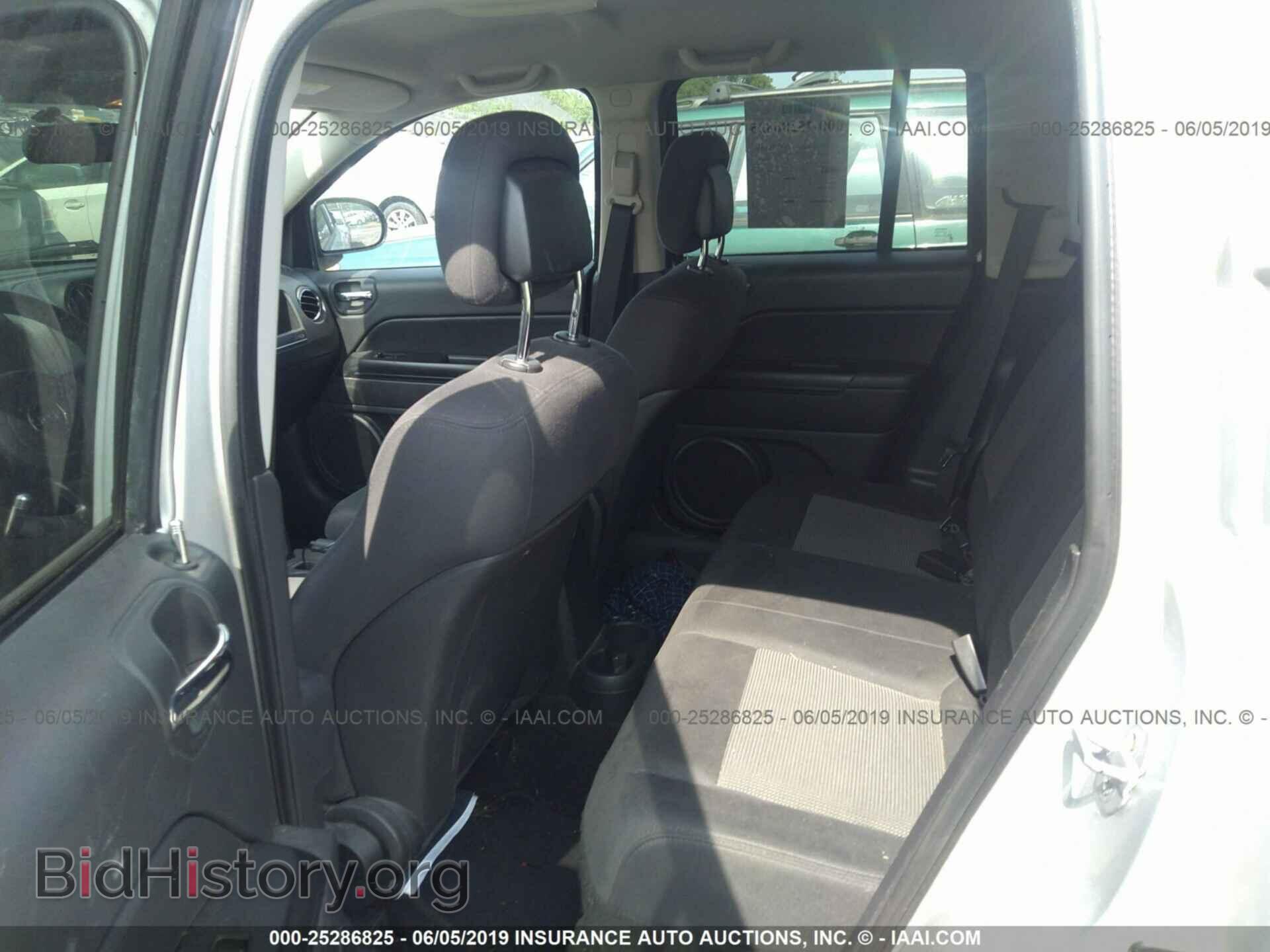 2011 JEEP COMPASS - VIN: 1J4NF1FB3BD197609 - Фото 8
