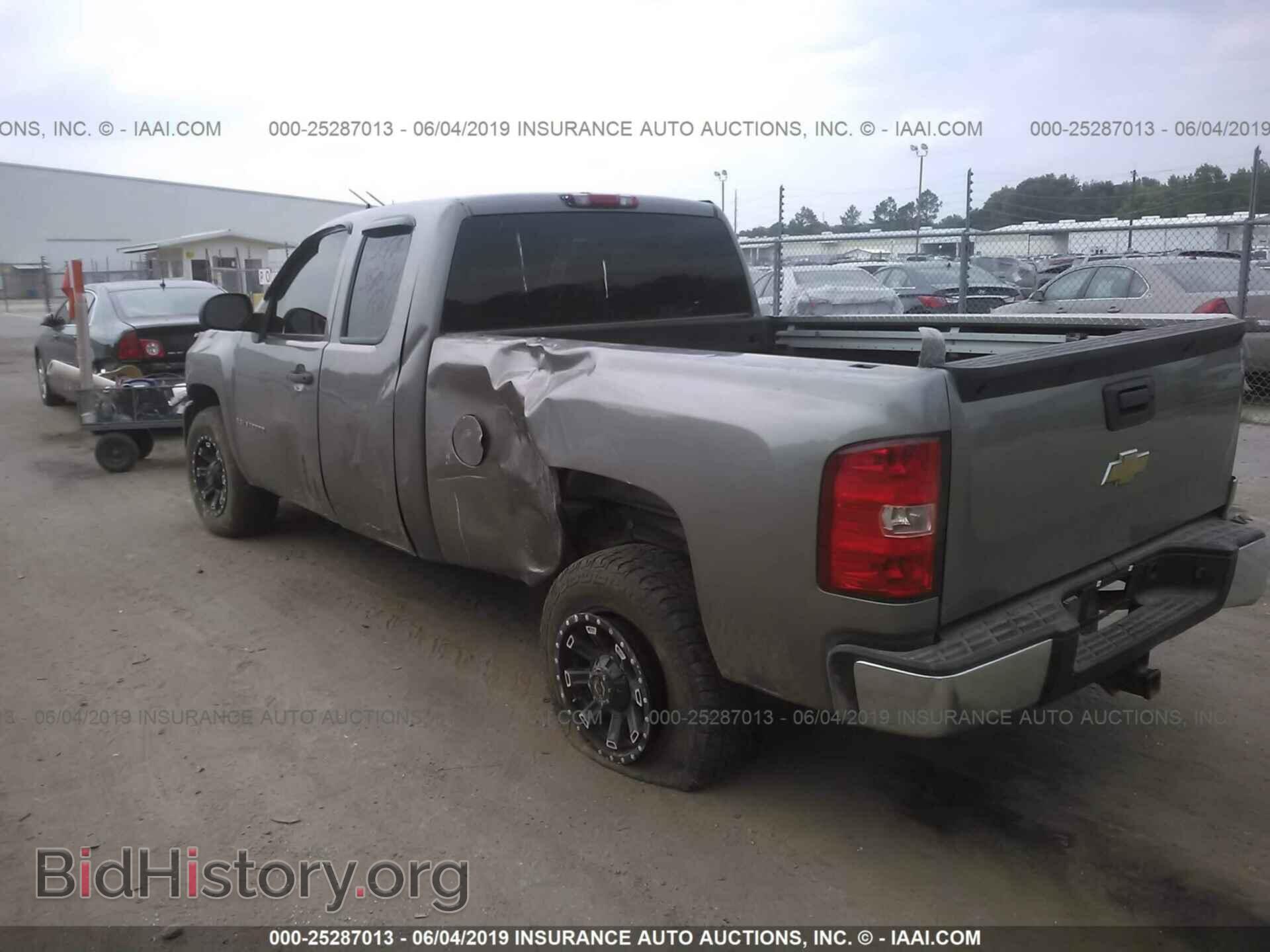 2008 CHEVROLET SILVERADO - VIN: 1GCEC19C08Z108142 - Фото 3