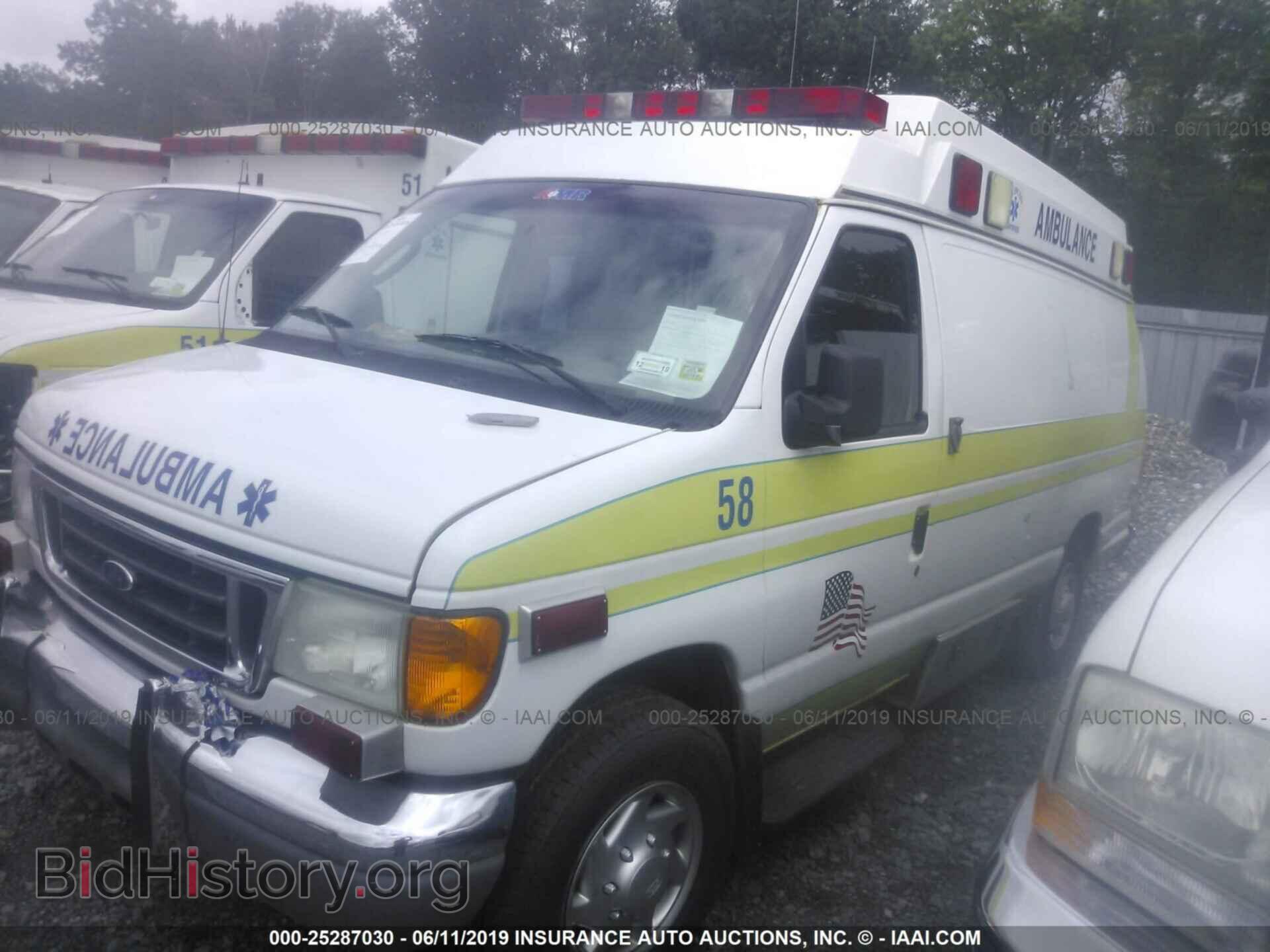 2005 FORD ECONOLINE - VIN: 1FDSS34P95HA66336 - Фото 2