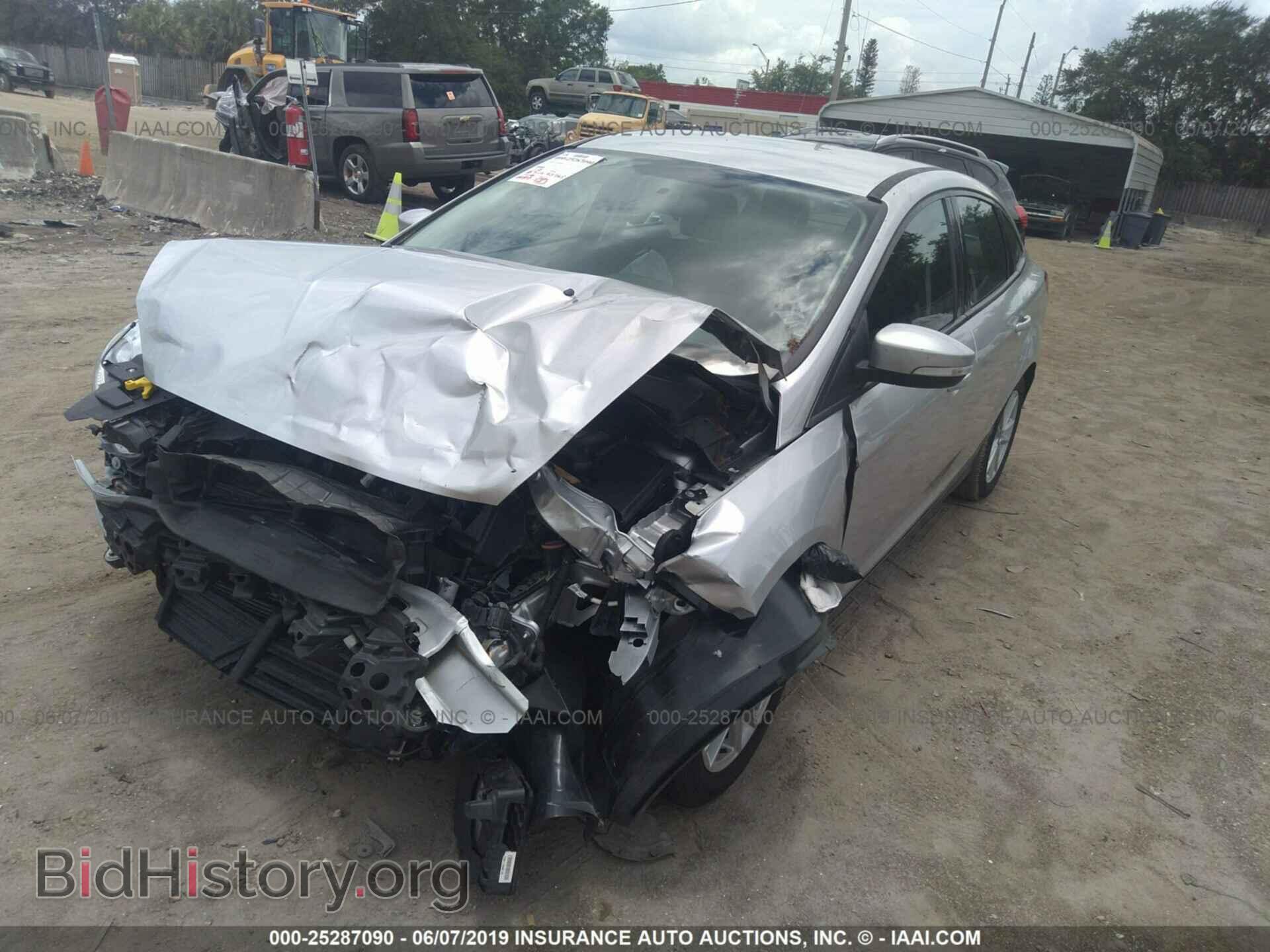 2017 FORD FOCUS - VIN: 1FADP3F29HL285840 - Photo 2