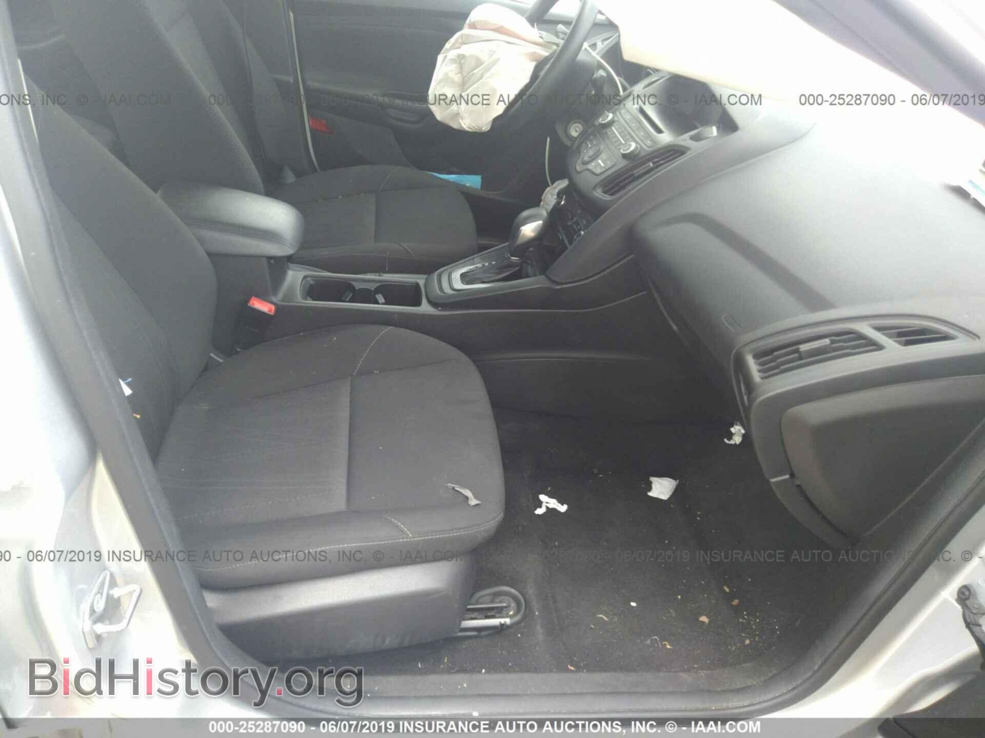 2017 FORD FOCUS - VIN: 1FADP3F29HL285840 - Photo 5