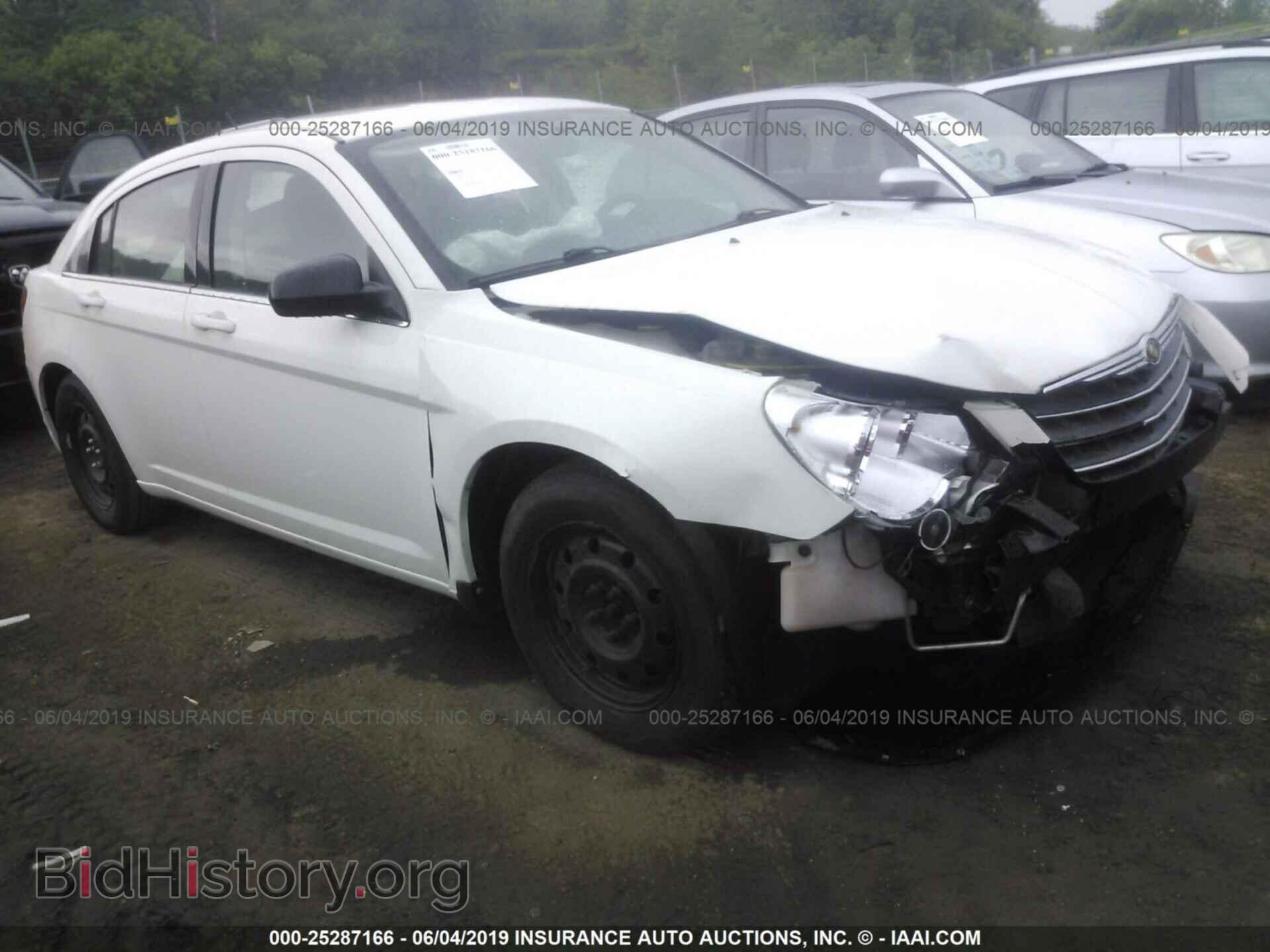 Photo 1C3CC4FBXAN229573 - CHRYSLER SEBRING 2010