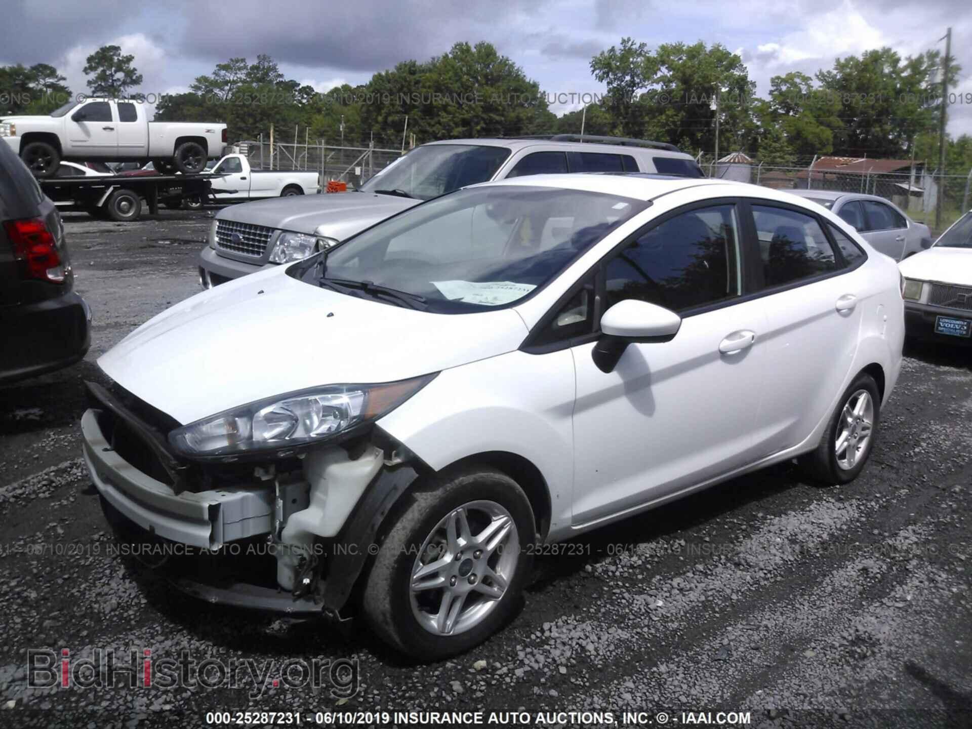 2017 FORD FIESTA - VIN: 3FADP4BJ4HM169057 - Фото 2