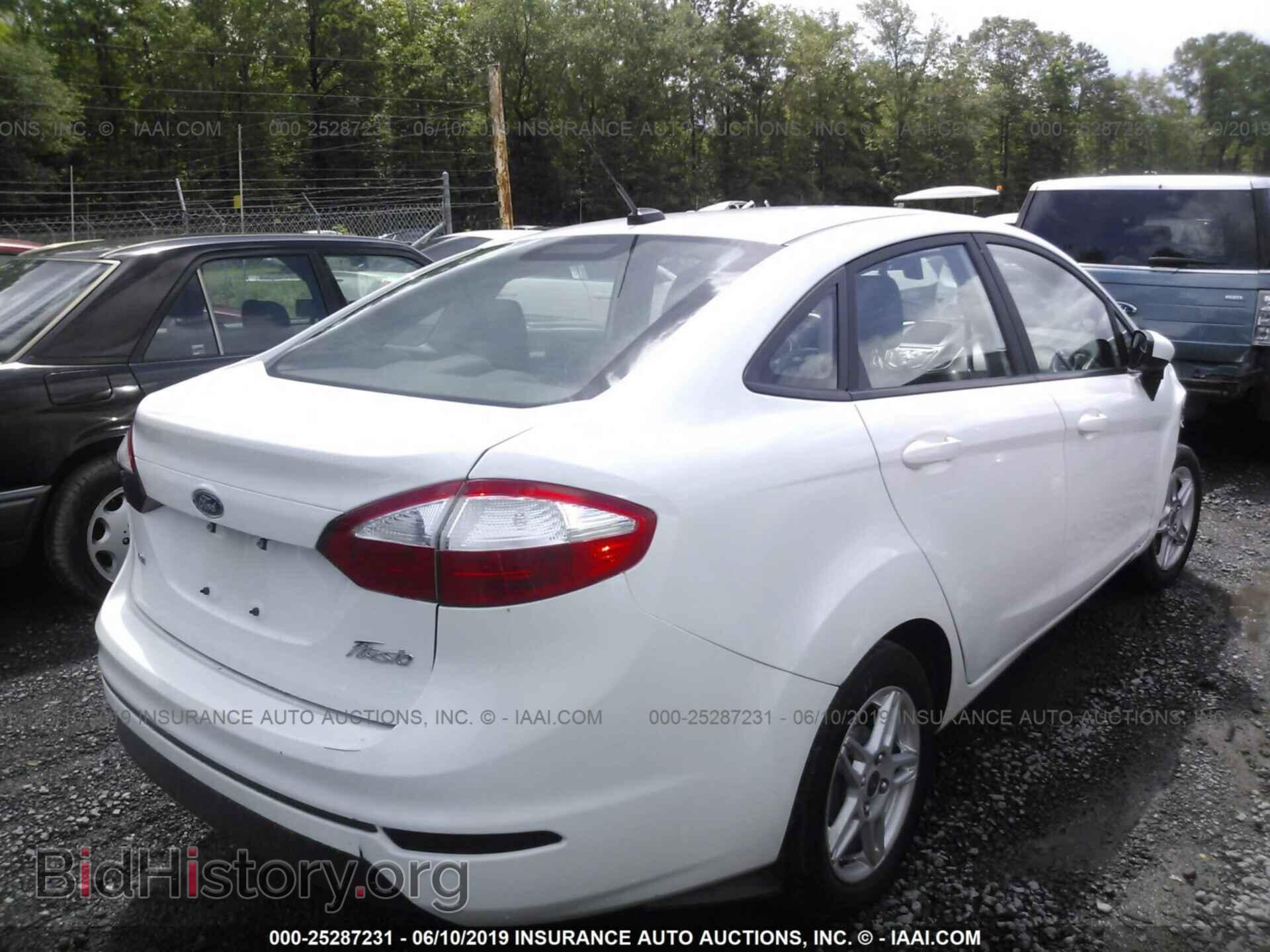 2017 FORD FIESTA - VIN: 3FADP4BJ4HM169057 - Фото 4