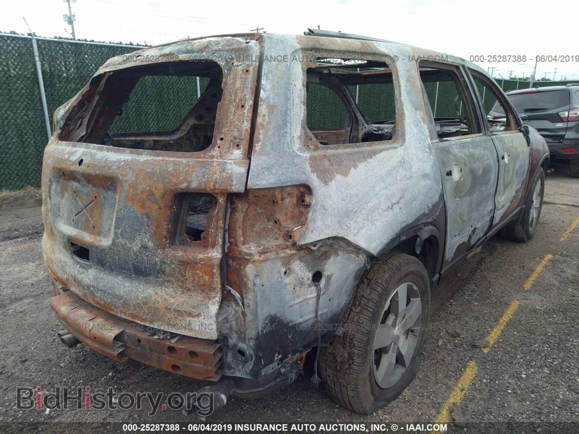 2010 GMC ACADIA - VIN: 1GKLVMED2AJ200945 - Фото 4