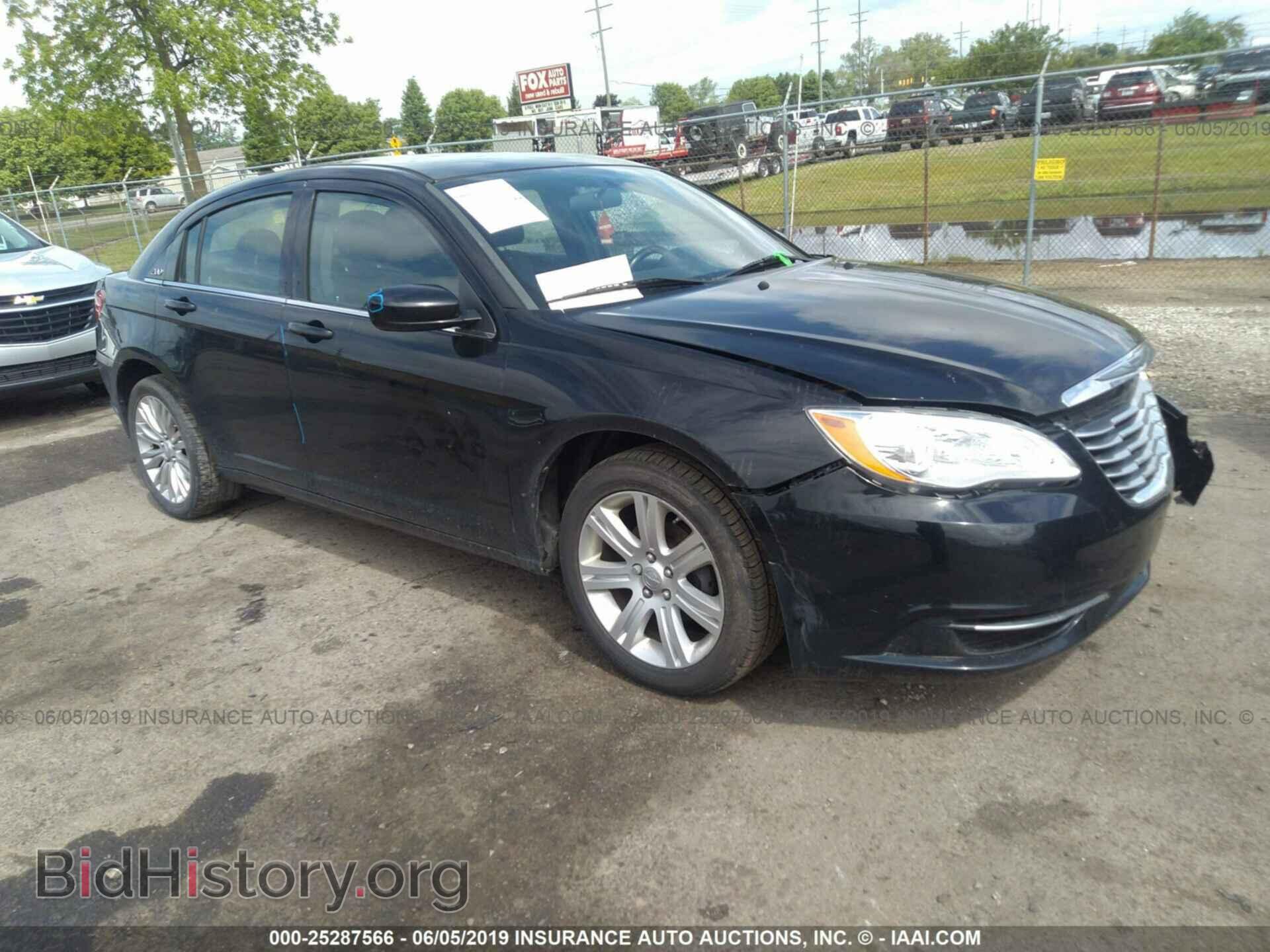 Photo 1C3CCBBB5DN726352 - CHRYSLER 200 2013