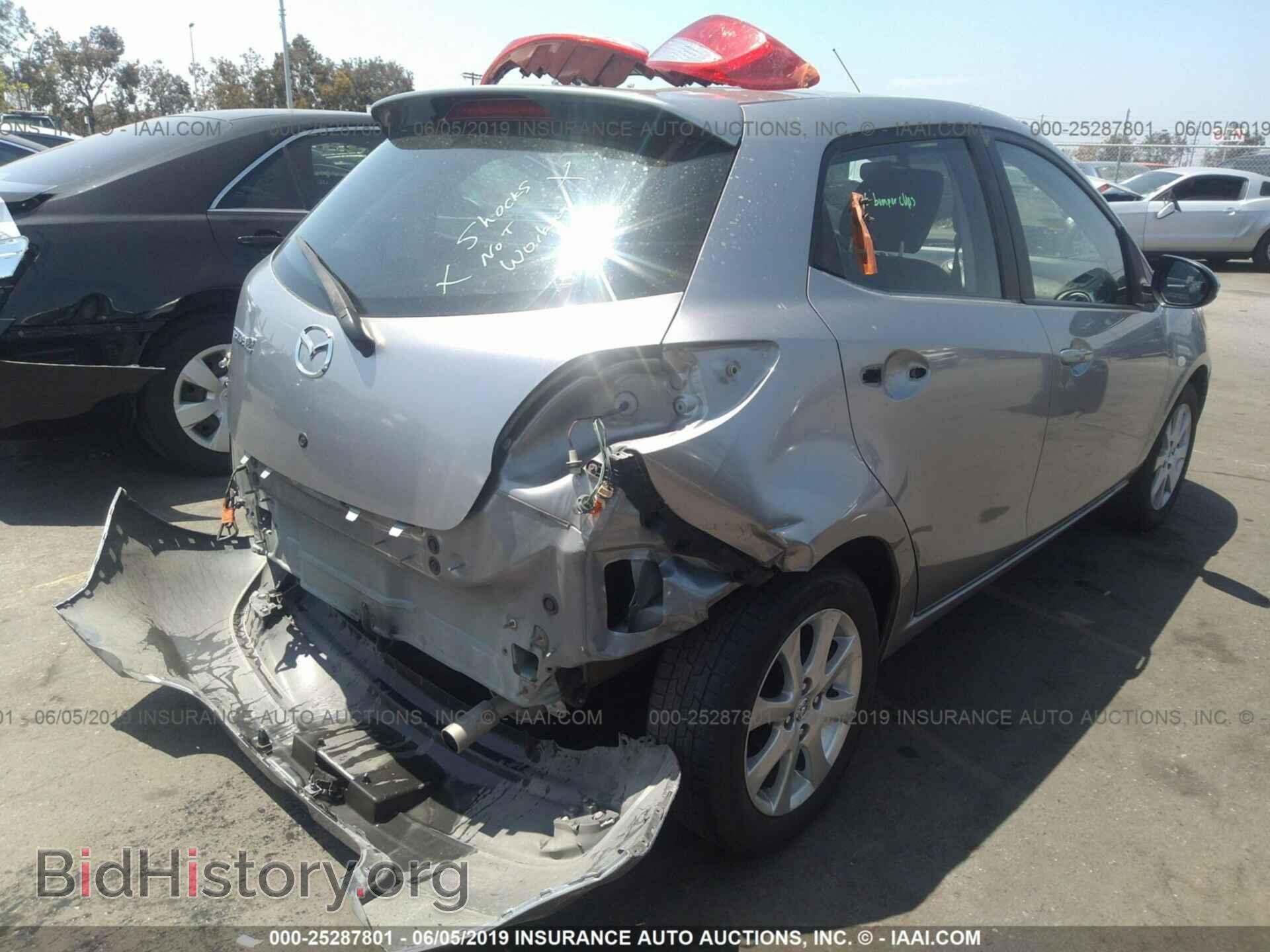 2011 MAZDA MAZDA2 - VIN: JM1DE1HZ8B0107831 - Фото 4