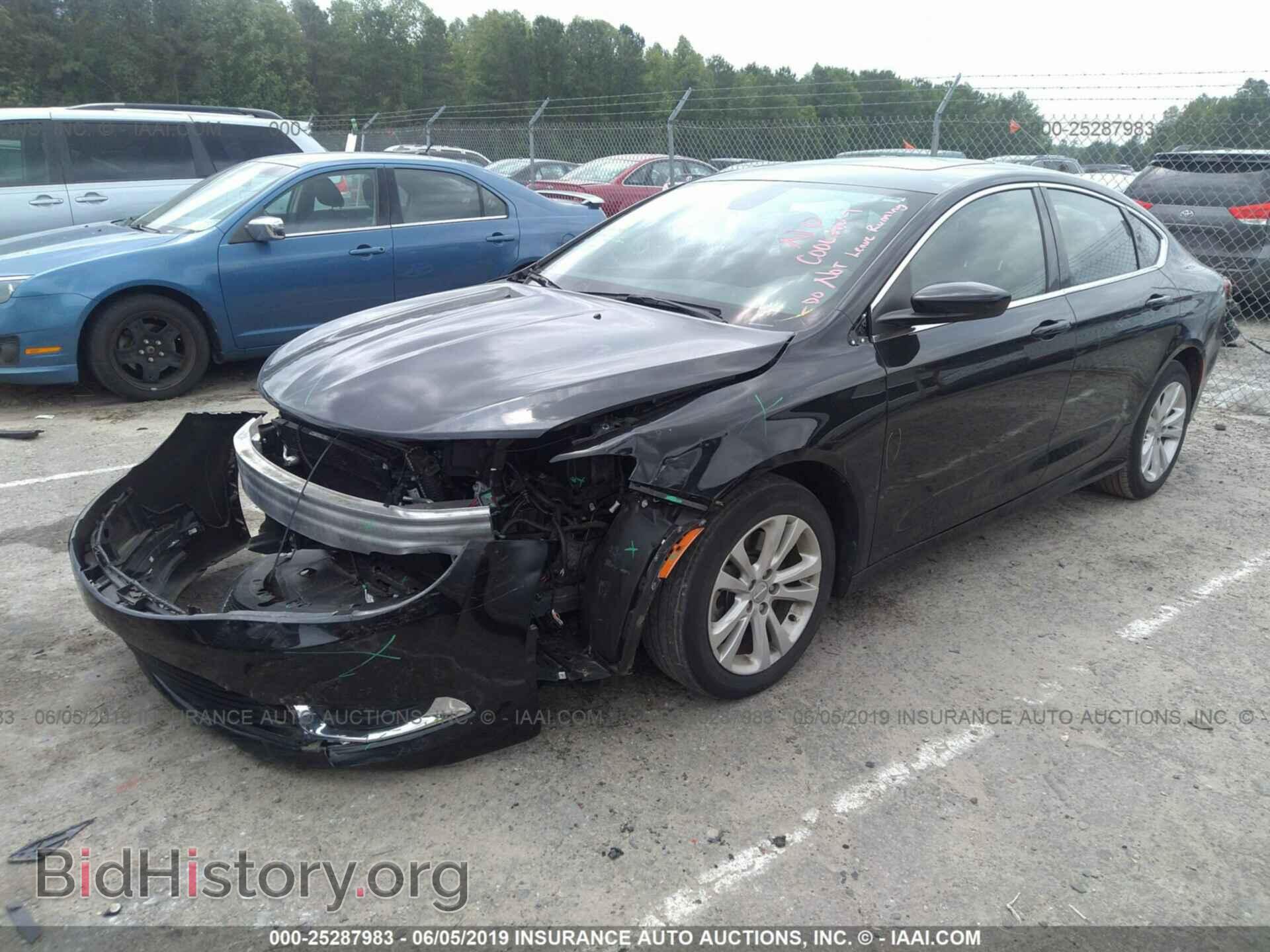 2016 CHRYSLER 200 - VIN: 1C3CCCAG7GN111373 - Photo 2
