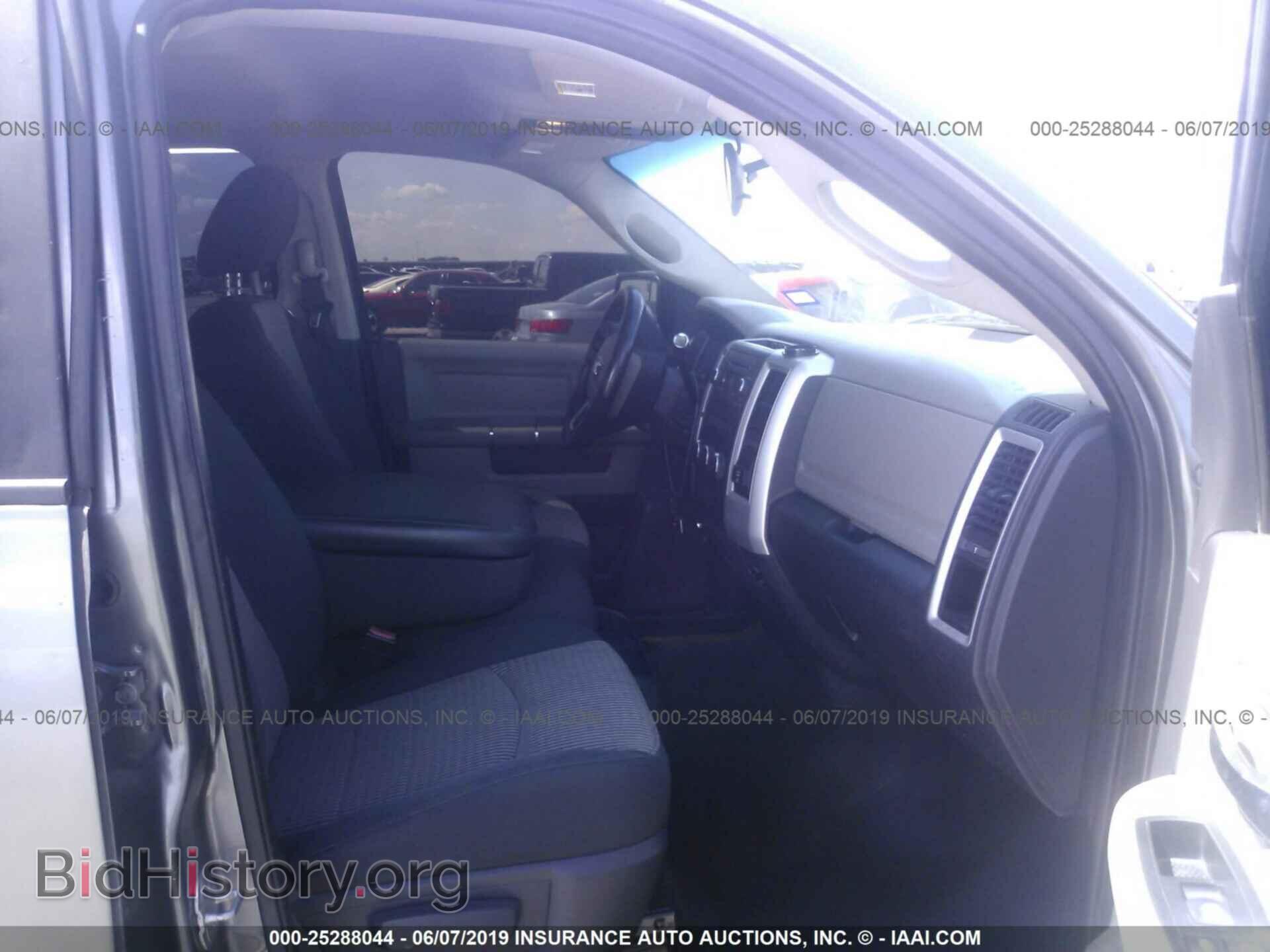 2010 DODGE RAM 1500 - VIN: 1D7RB1CTXAS196005 - Фото 5