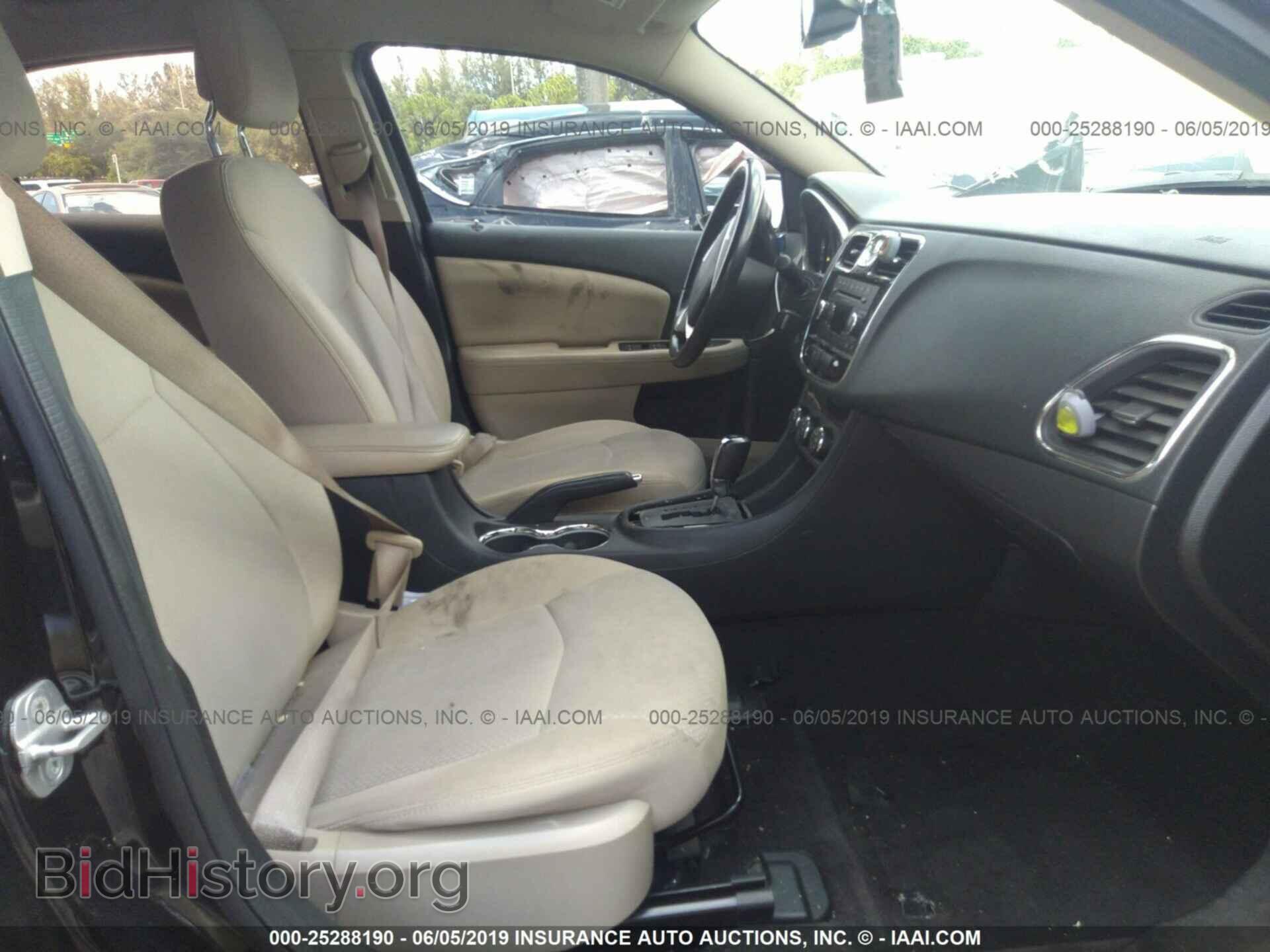 2013 CHRYSLER 200 - VIN: 1C3CCBBBXDN633424 - Фото 5