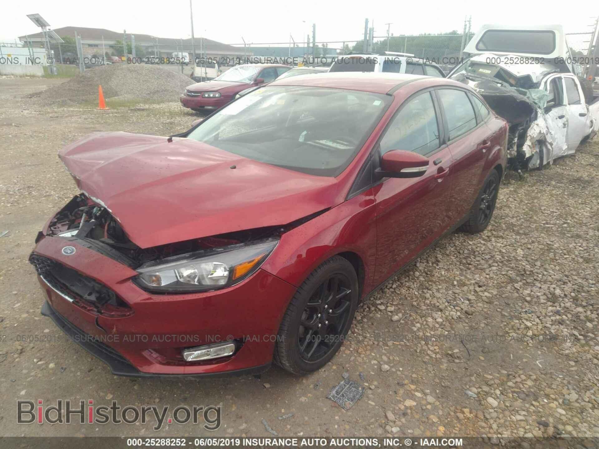 2016 FORD FOCUS - VIN: 1FADP3F20GL212709 - Фото 2