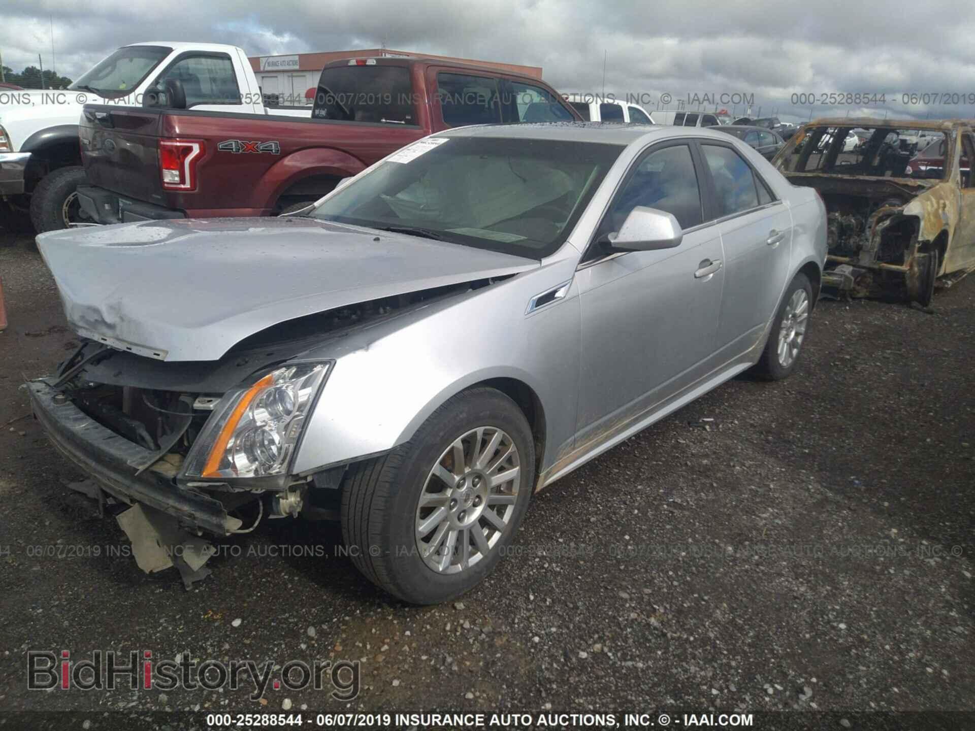 2011 CADILLAC CTS - VIN: 1G6DA5EY9B0105751 - Photo 2