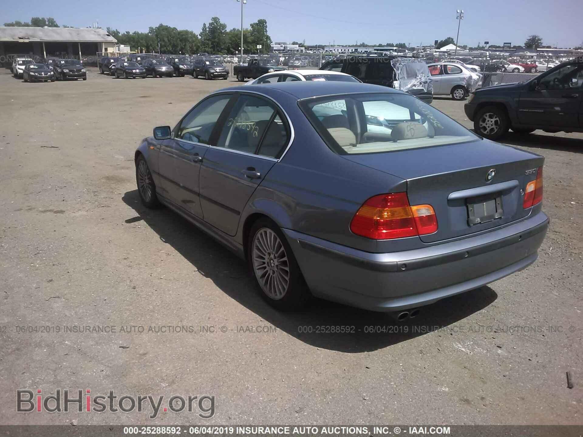 2002 BMW 330 - VIN: WBAEV53472KM16148 - Фото 3
