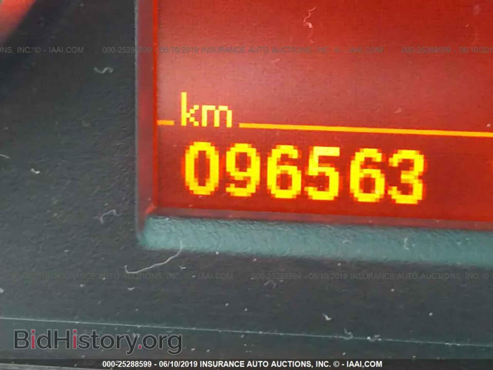 2011 BMW 335 - VIN: WBAPL5C54BA920900 - Фото 7