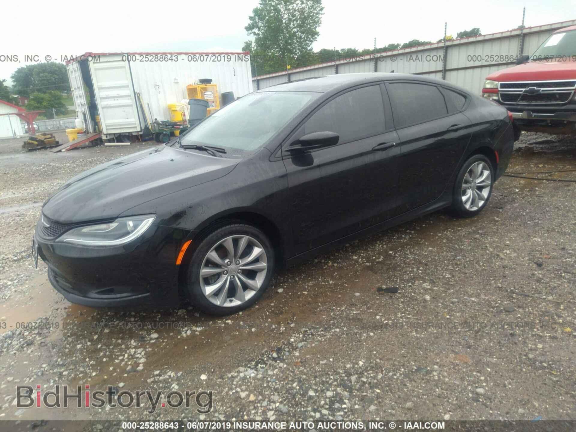 2015 CHRYSLER 200 - VIN: 1C3CCCBB2FN716788 - Фото 2
