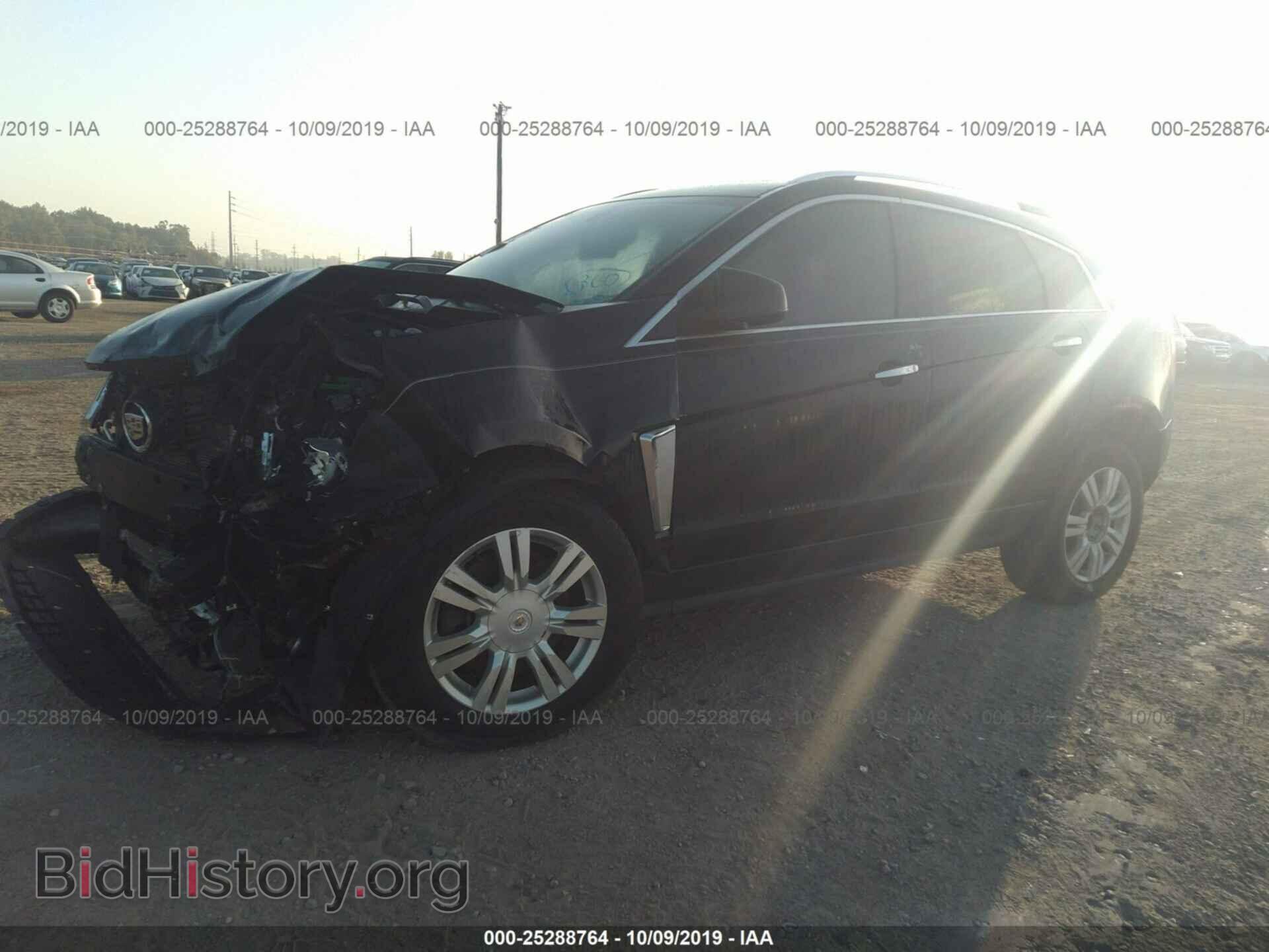 2013 CADILLAC SRX - VIN: 3GYFNCE30DS525102 - Photo 2