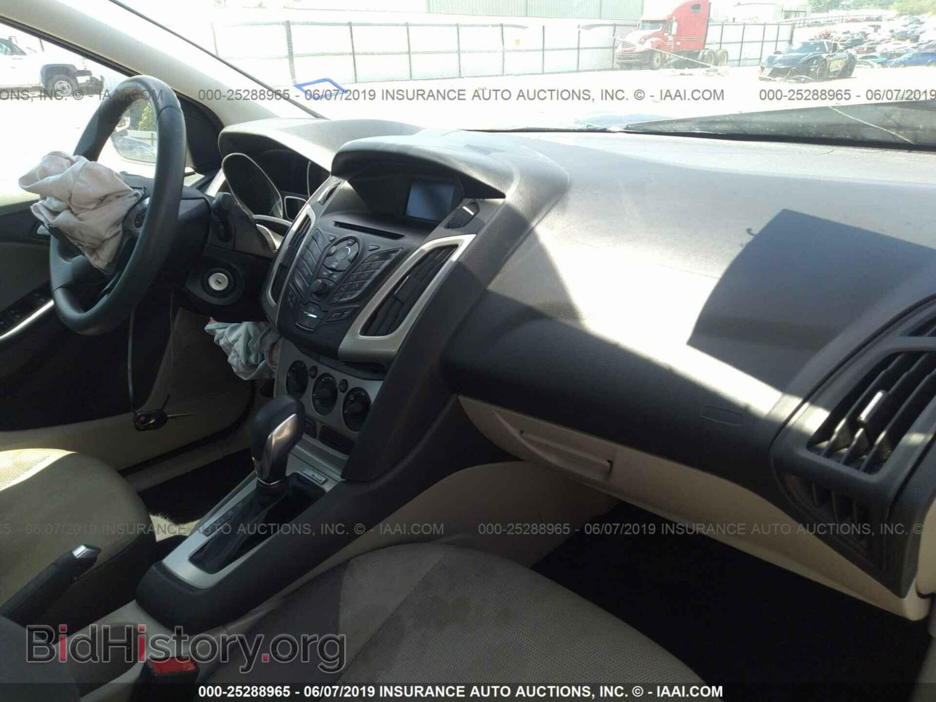 2014 FORD FOCUS - VIN: 1FADP3F24EL161275 - Photo 5