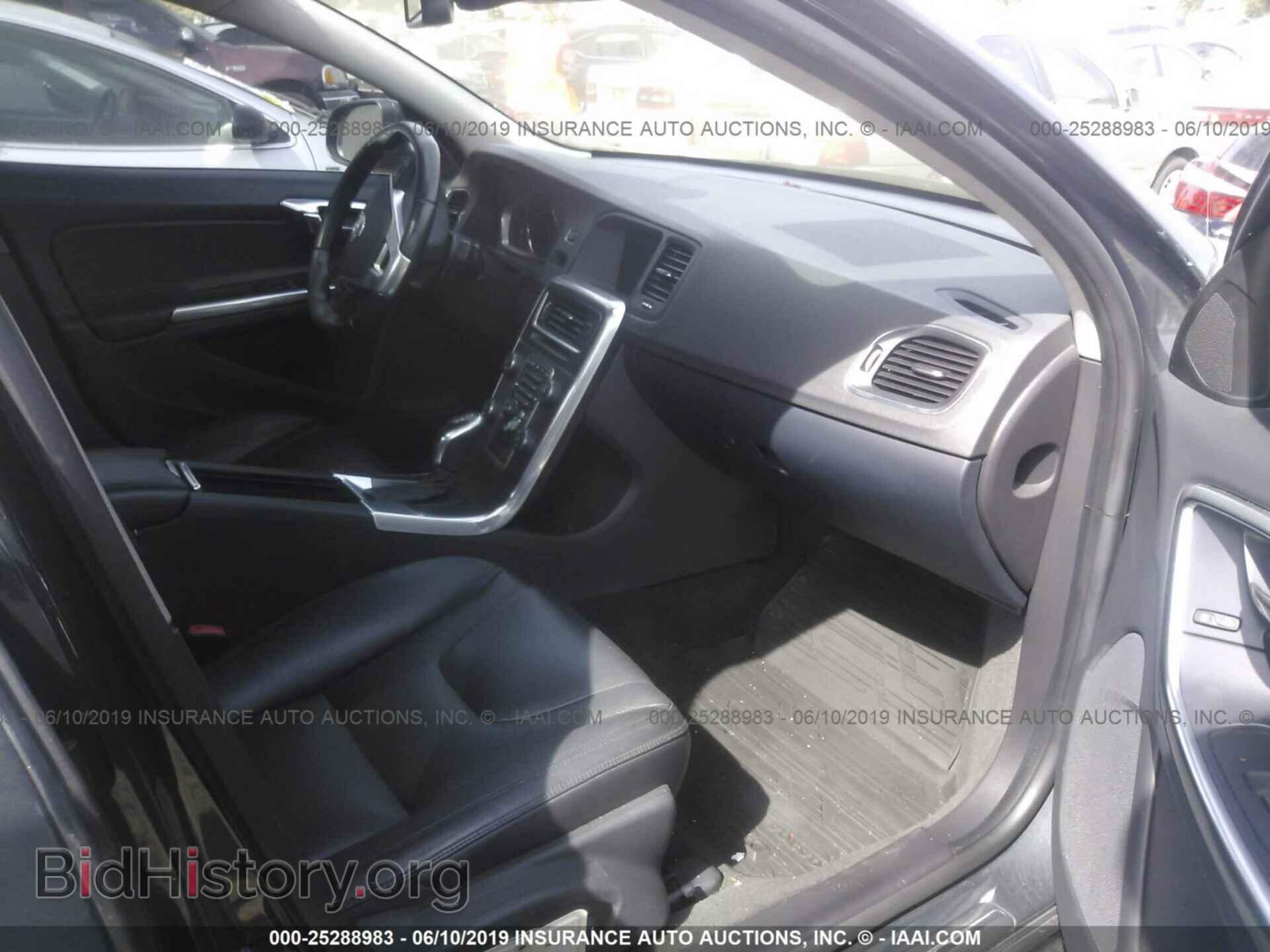 2014 Volvo S60 - VIN: YV1612FH3E2283659 - Фото 5