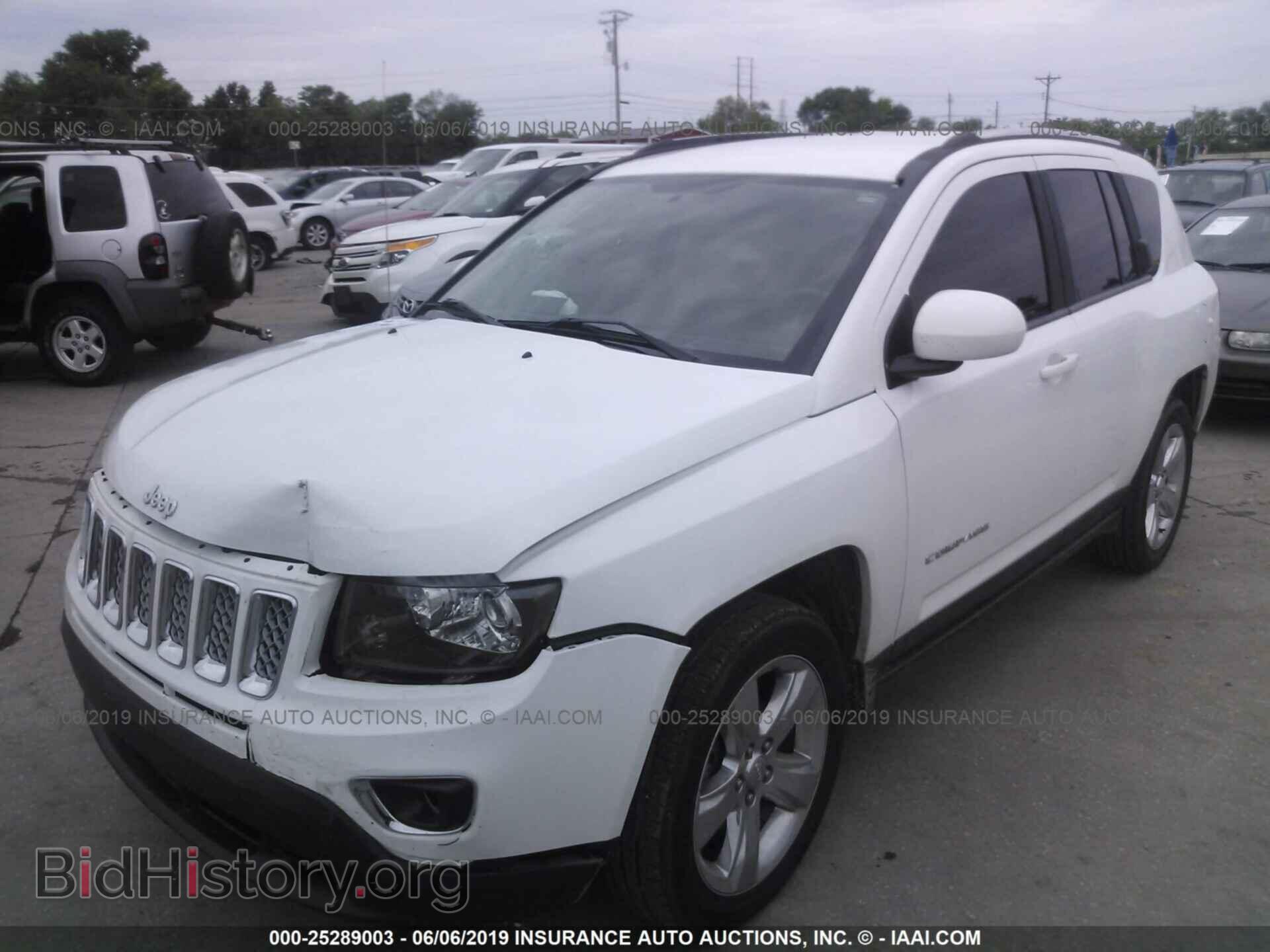 2014 JEEP COMPASS - VIN: 1C4NJCCB5ED555575 - Photo 2