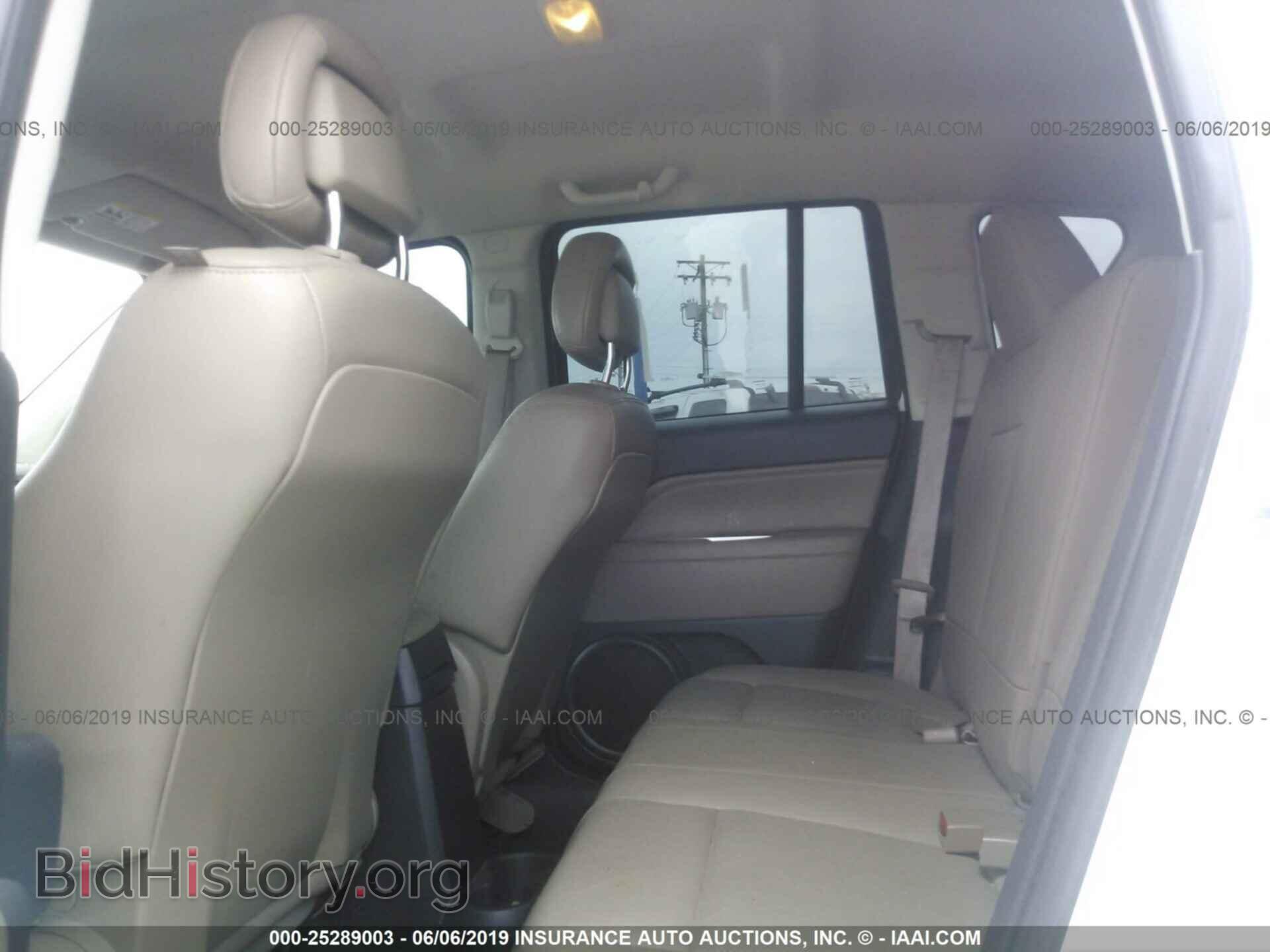 2014 JEEP COMPASS - VIN: 1C4NJCCB5ED555575 - Photo 8