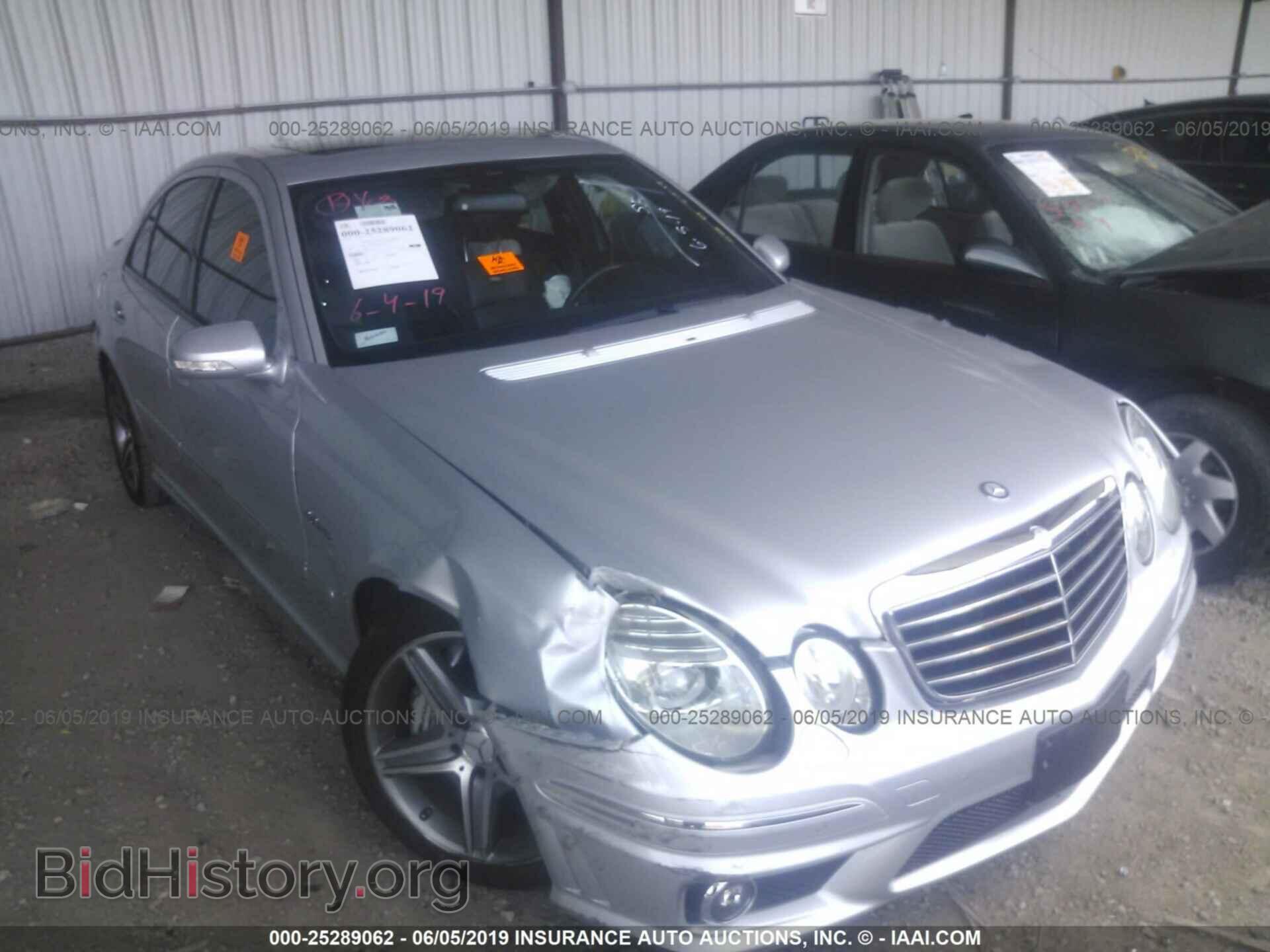 Фотография WDBUF77X58B214363 - MERCEDES-BENZ E 2008