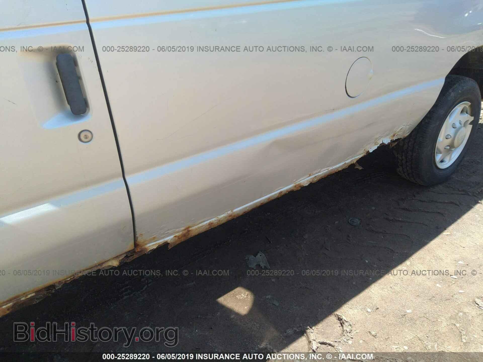 2000 FORD ECONOLINE - VIN: 1FBSS31L0YHB81731 - Фото 6