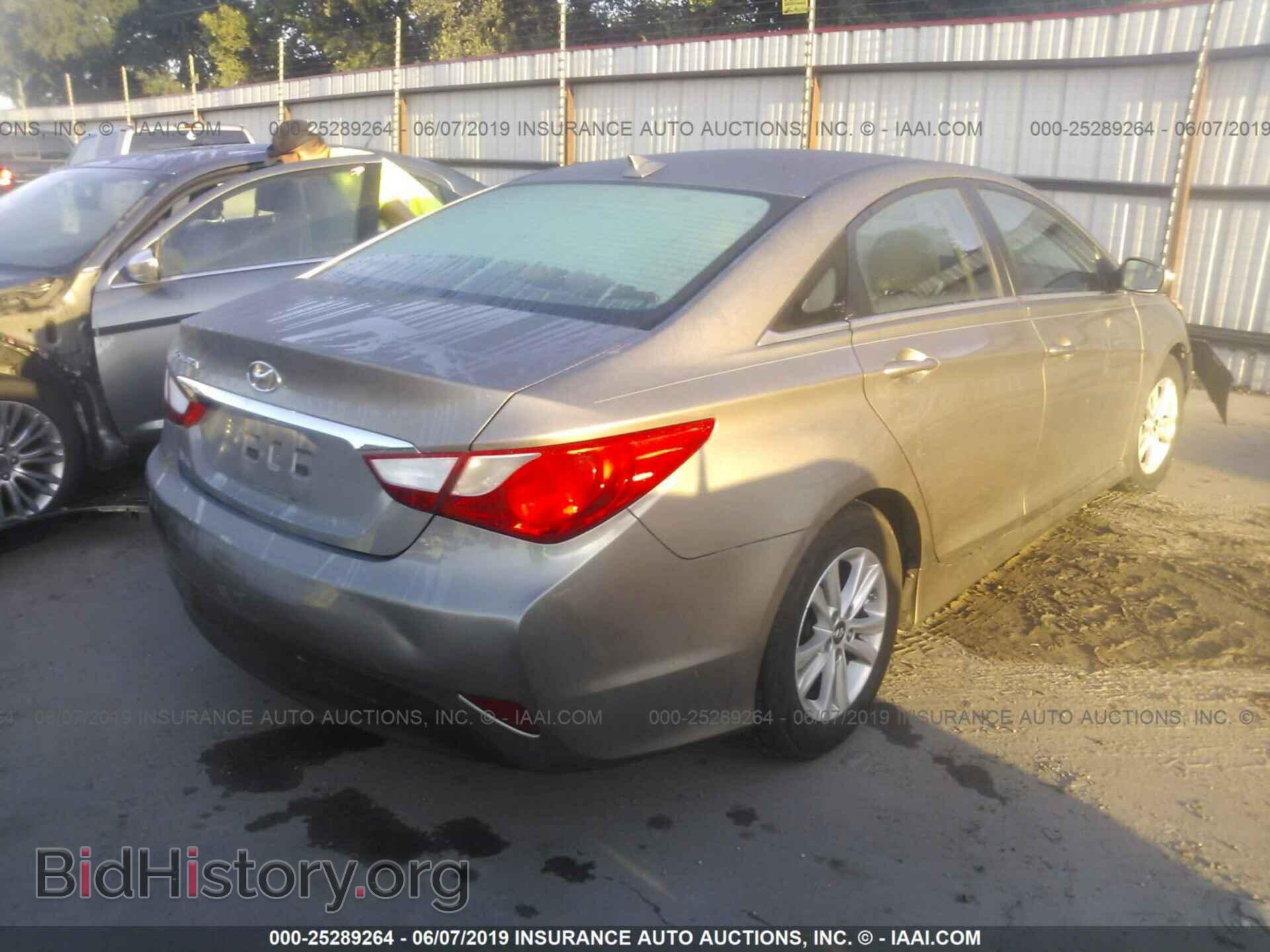 2014 HYUNDAI SONATA - VIN: 5NPEB4AC9EH856911 - Photo 4