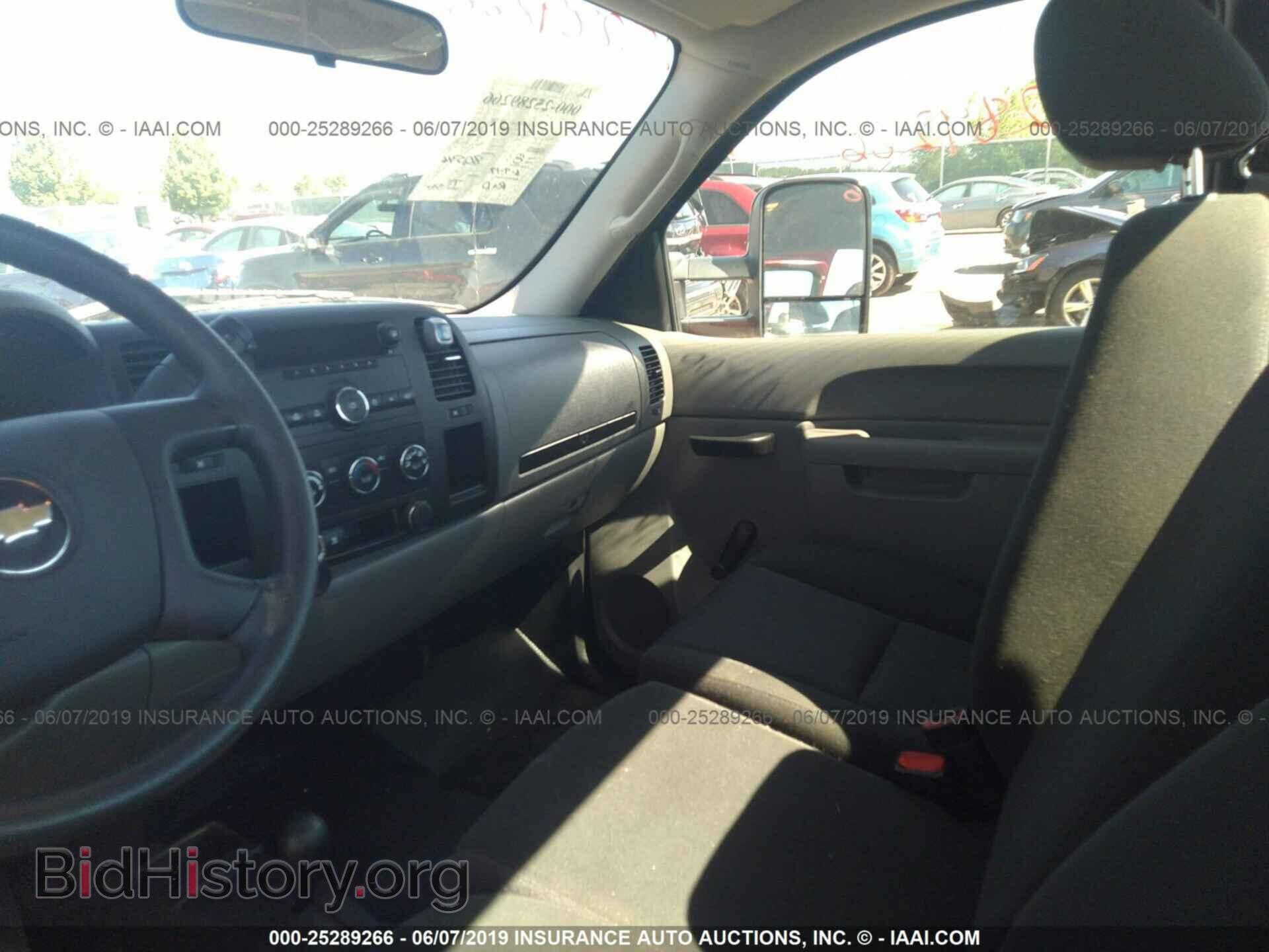 2011 CHEVROLET SILVERADO - VIN: 1GCNKPEAXBZ367996 - Фото 5