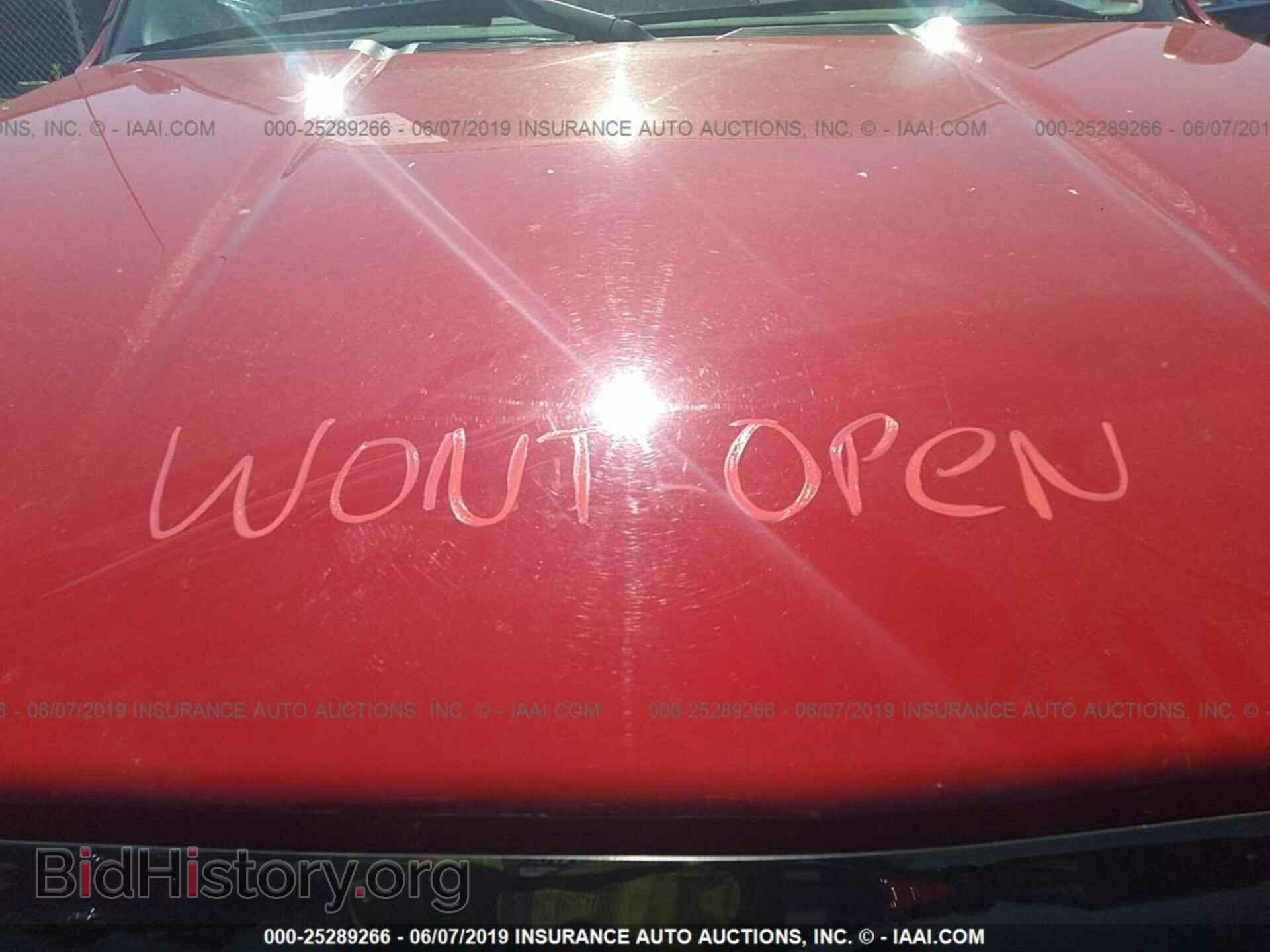 2011 CHEVROLET SILVERADO - VIN: 1GCNKPEAXBZ367996 - Фото 10