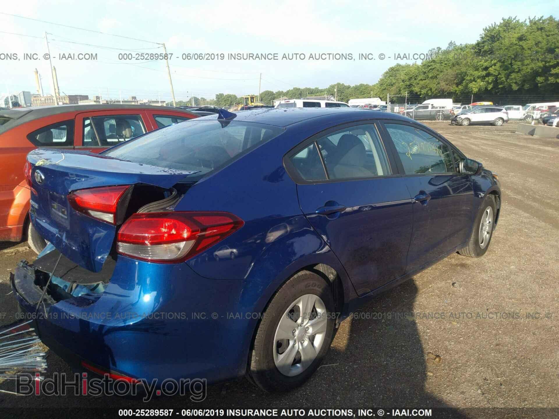 2017 KIA FORTE - VIN: 3KPFK4A75HE053433 - Фото 4