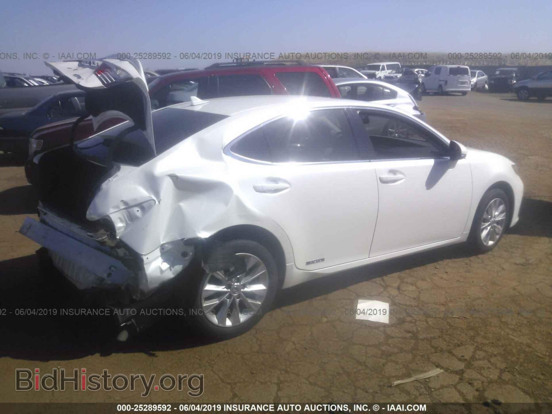 2013 LEXUS ES - VIN: JTHBW1GG0D2018670 - Photo 4