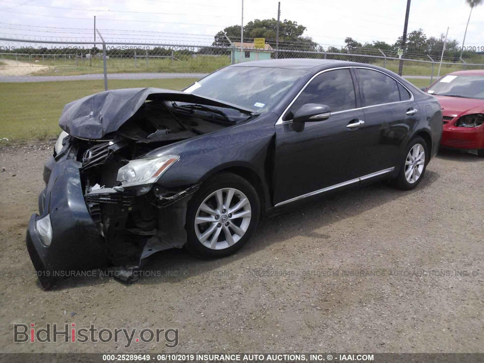 2011 LEXUS ES - VIN: JTHBK1EG3B2426012 - Фото 2