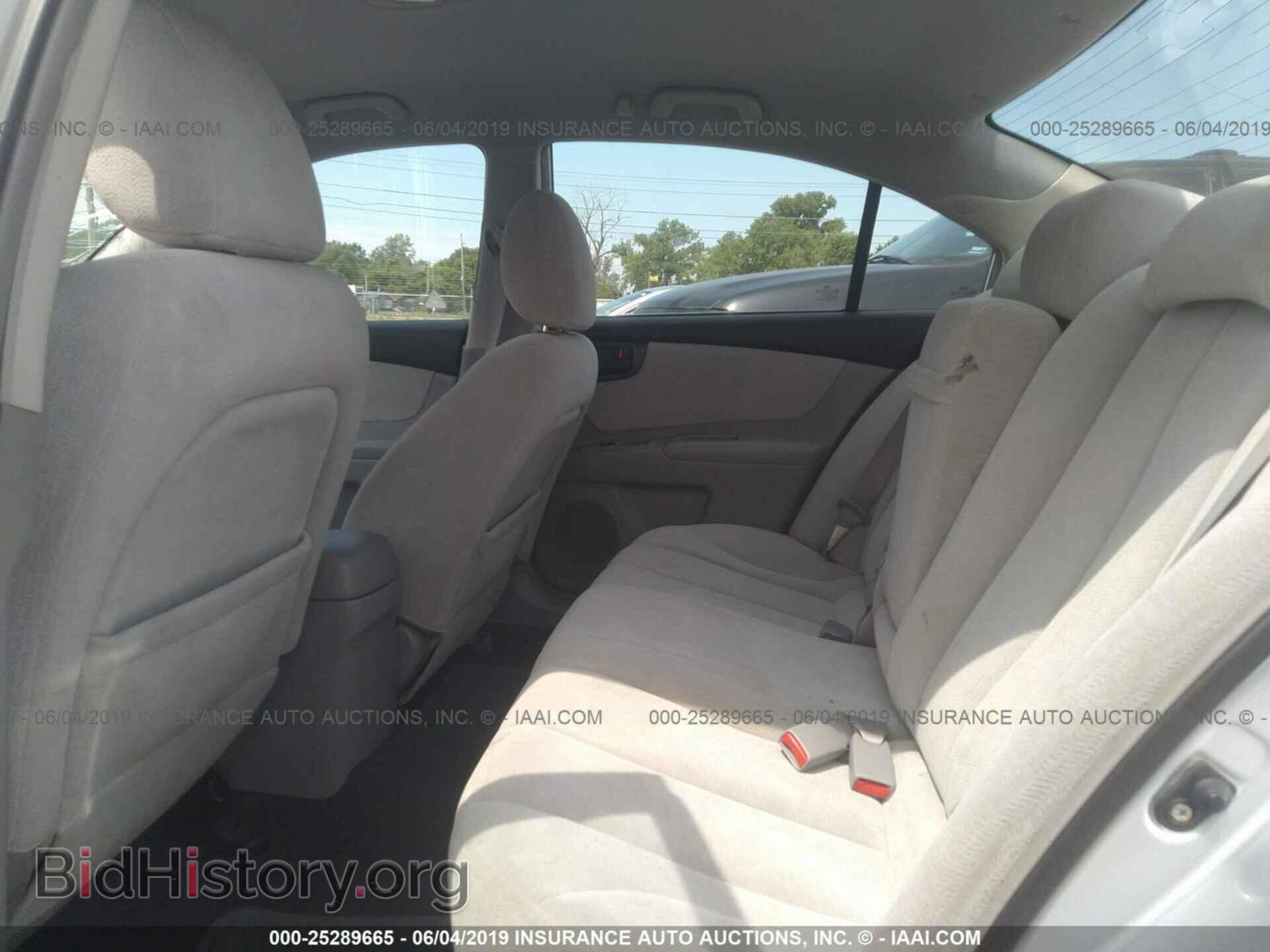 2007 KIA OPTIMA - VIN: KNAGE123275126030 - Фото 8