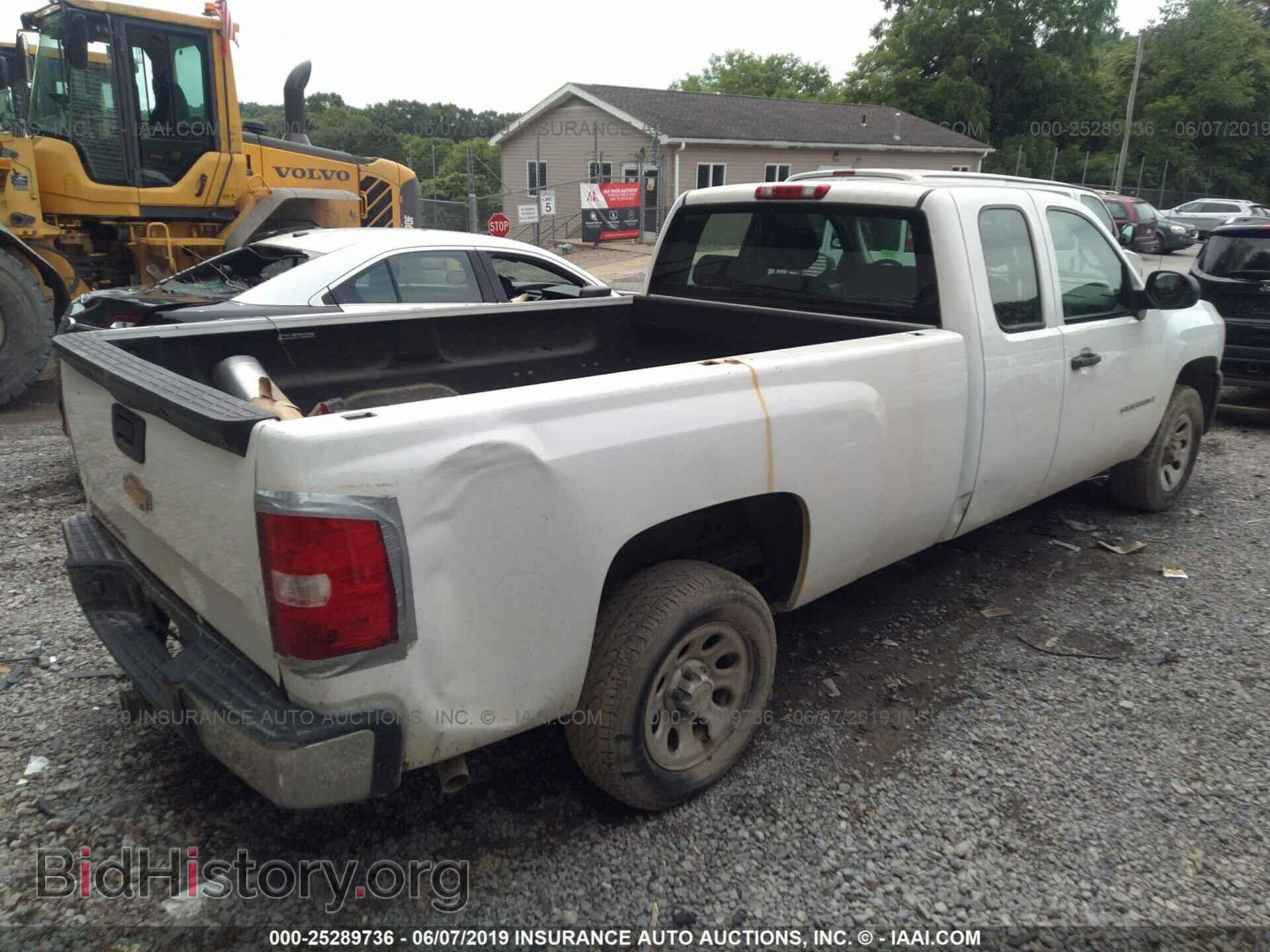 2009 CHEVROLET SILVERADO - VIN: 1GCEC19J49E138378 - Фото 4