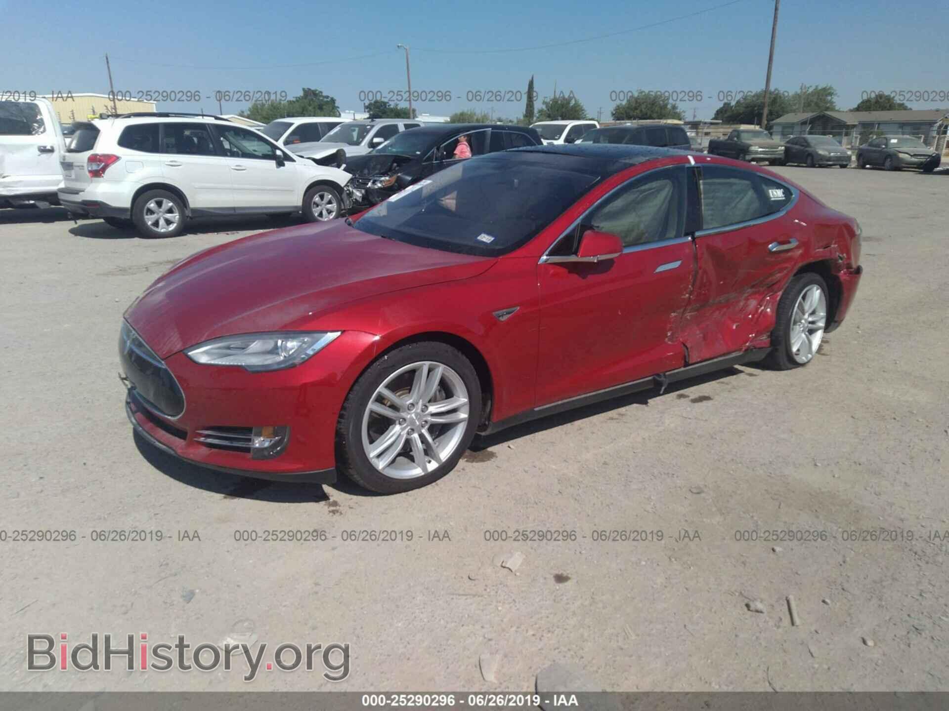 2014 TESLA MODEL S - VIN: 5YJSA1H17EFP33762 - Photo 2