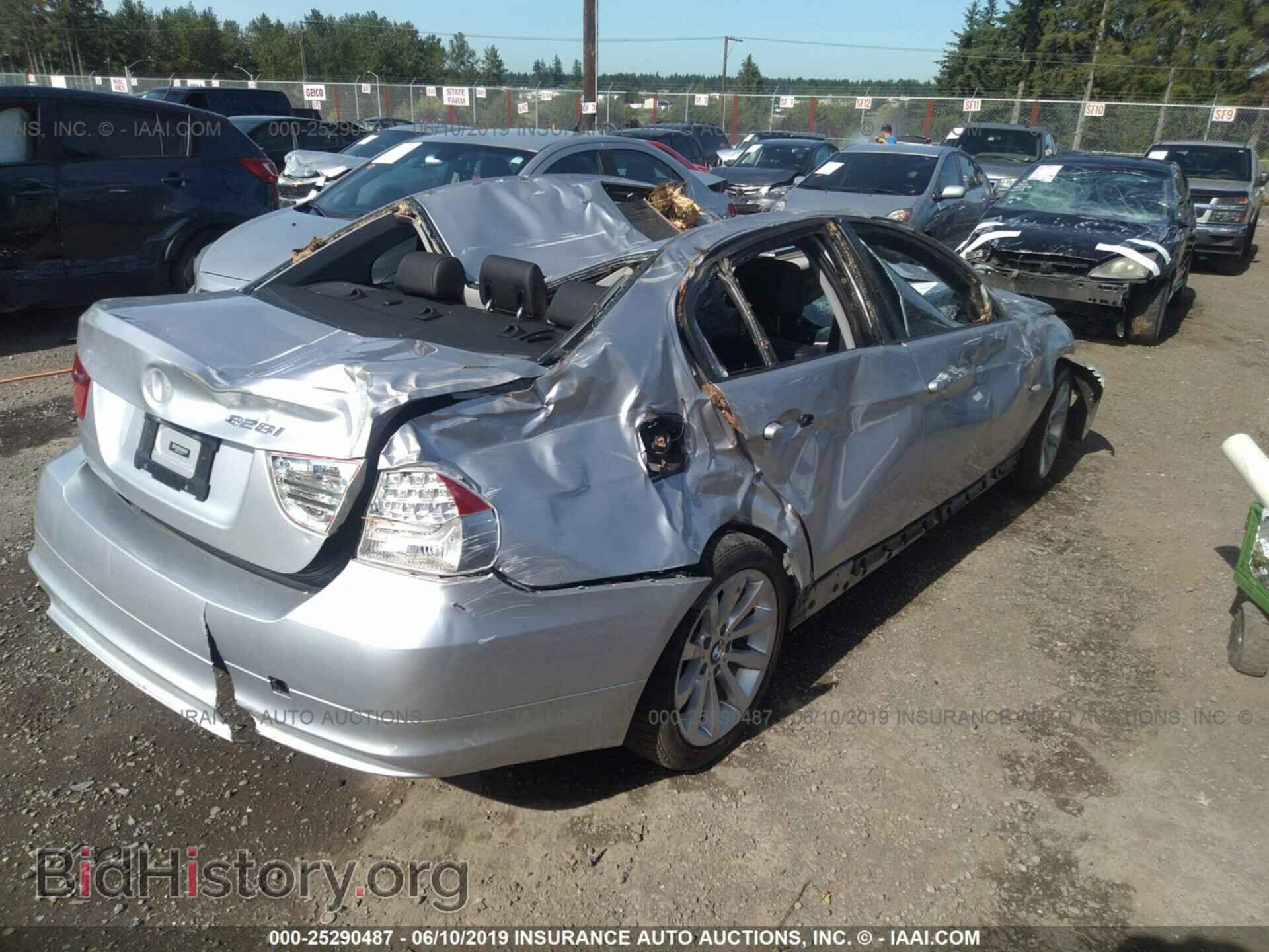2011 BMW 328 - VIN: WBAPK5C57BF124227 - Фото 4