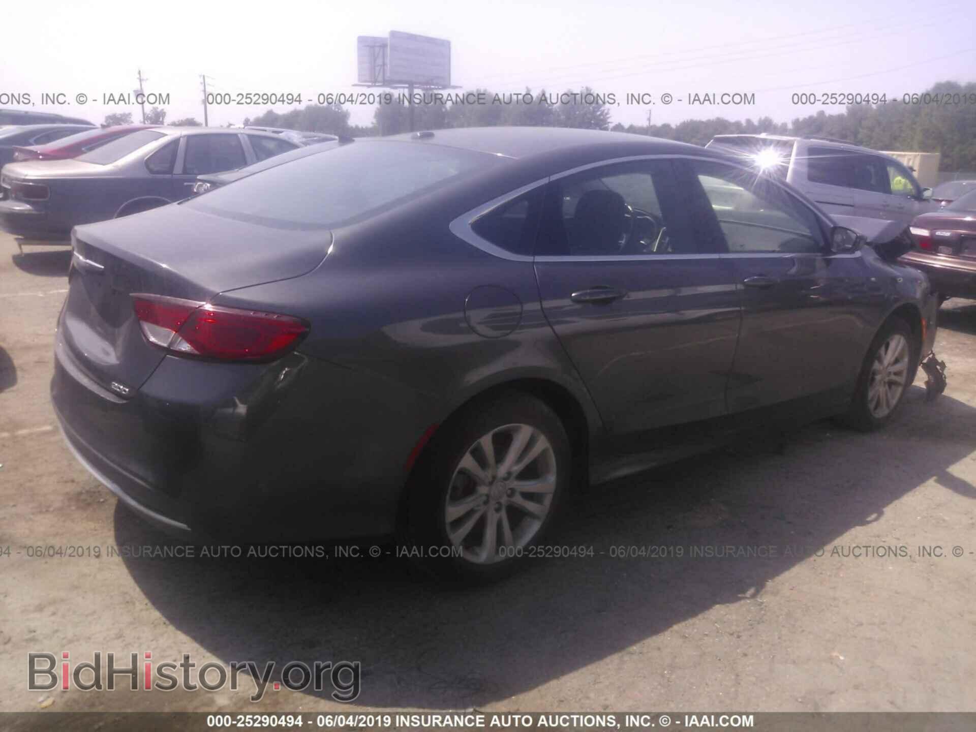 2016 Chrysler 200 - VIN: 1C3CCCAB4GN164424 - Photo 4