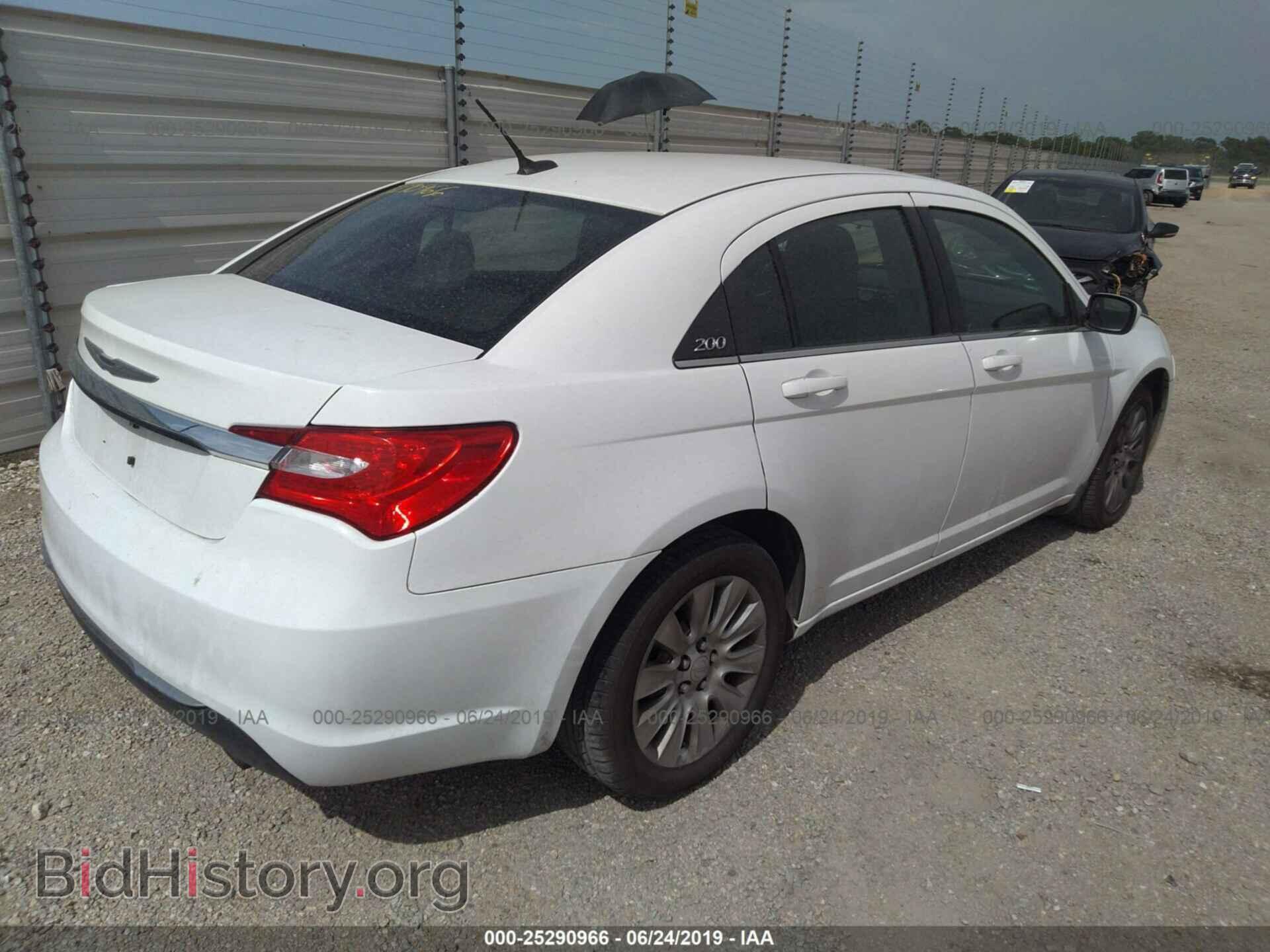 2014 CHRYSLER 200 - VIN: 1C3CCBABXEN195149 - Фото 4
