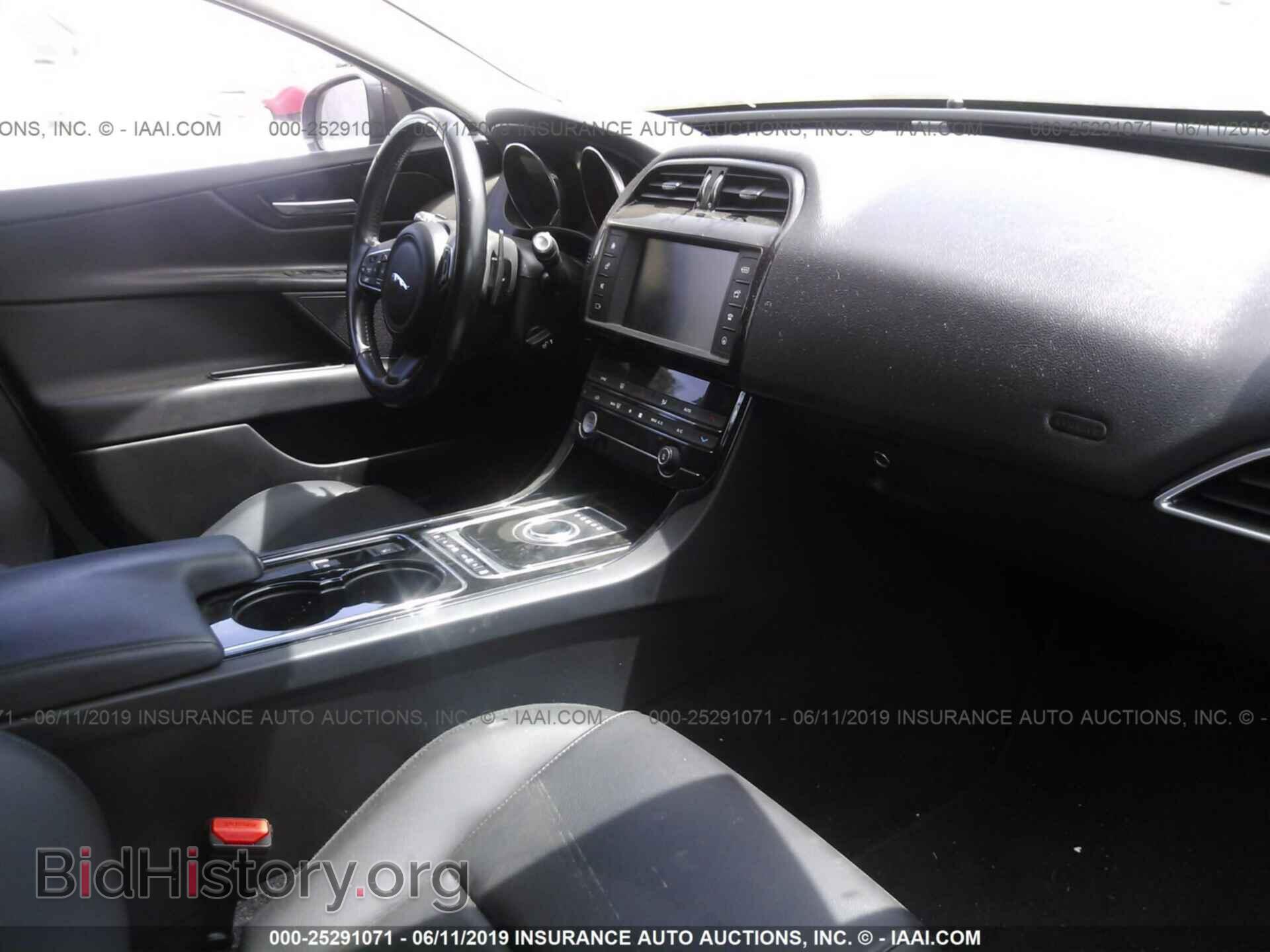 2017 JAGUAR XE - VIN: SAJAR4BG8HA971038 - Фото 5
